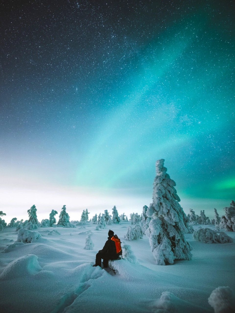 芬兰极光 | 这辈子一定要去看的神奇景象!