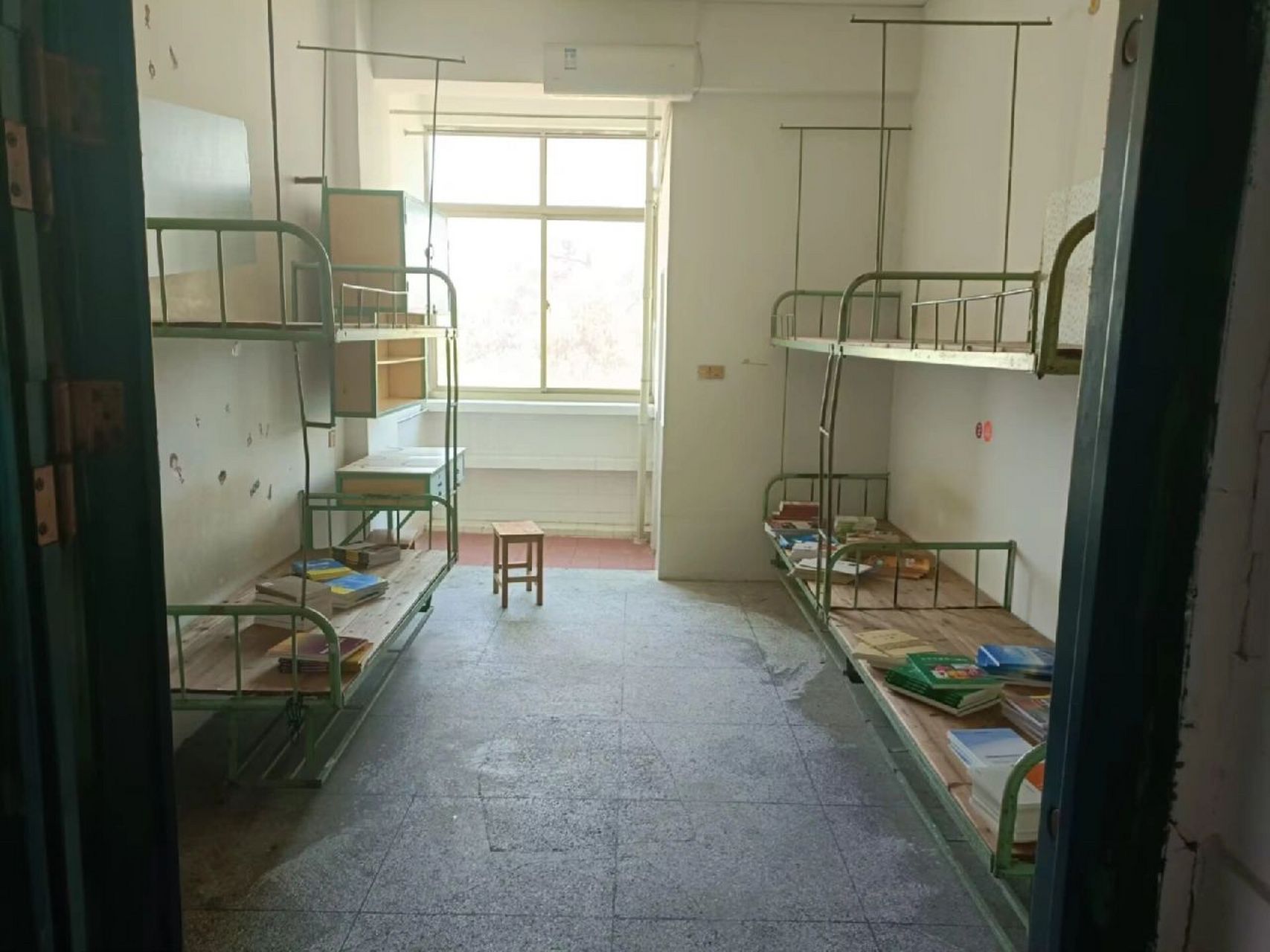 赣南师范大学科技学院宿舍 学校的宿舍情况喔