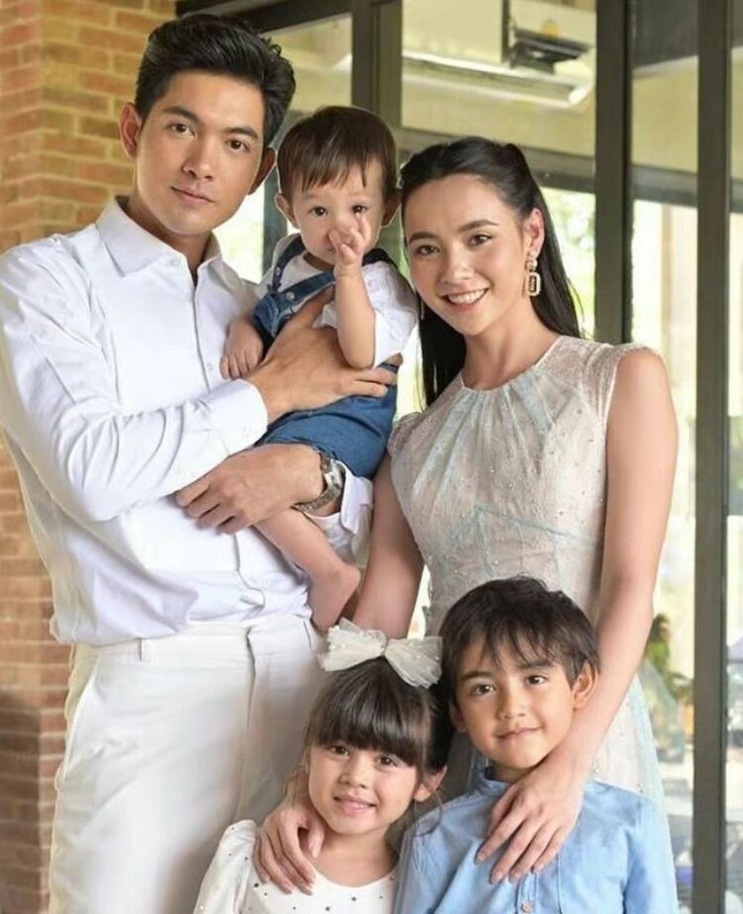 泰剧  情链 《情链》是由胡萨维·帕拉蓬皮桑(kem),莫妲·娜琳叻(mook