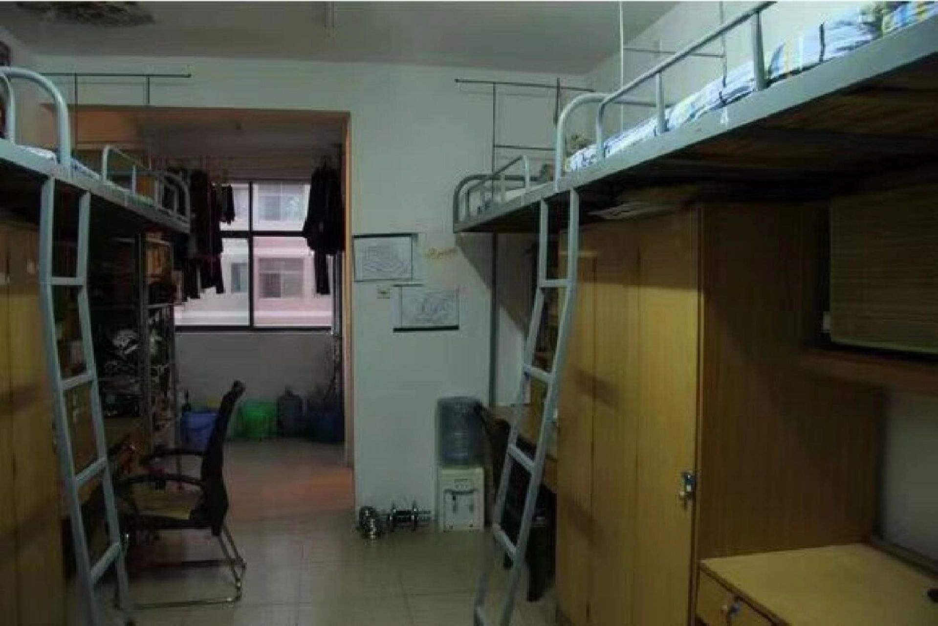 湖大介绍来了 宿舍篇 湖南大学共有三个宿舍园区,分别是天马园区