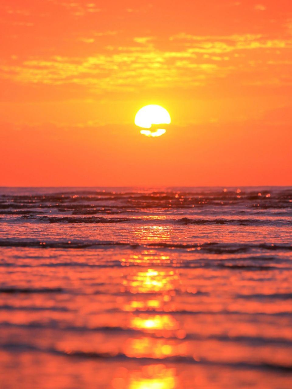 p1真的是原片(上海滴水湖/东海看日出干货 图1是原相机出片,图2的成片