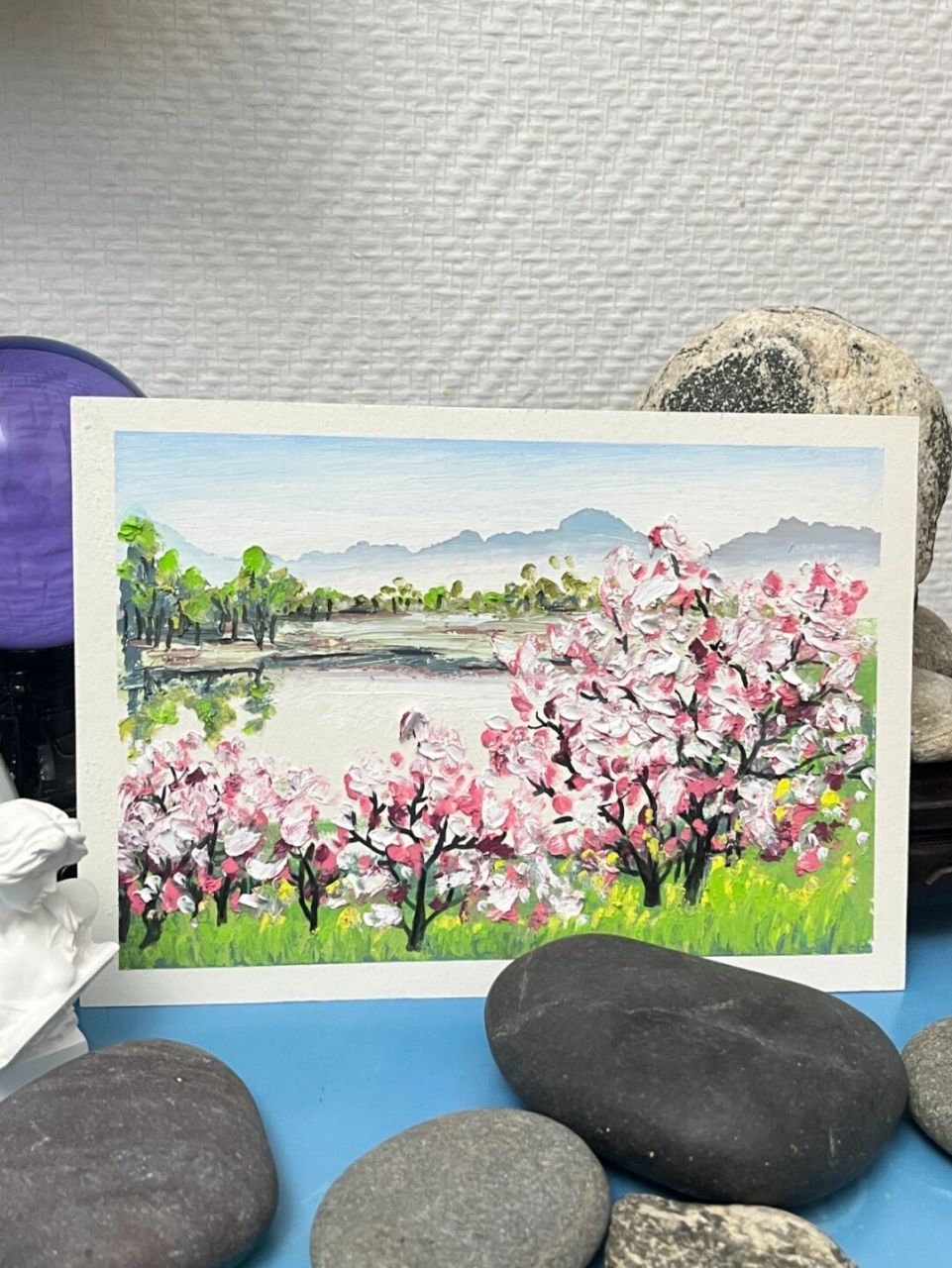 油画棒风景画湖边十里桃花 #画画的日常# 给大家分享一幅非常简单