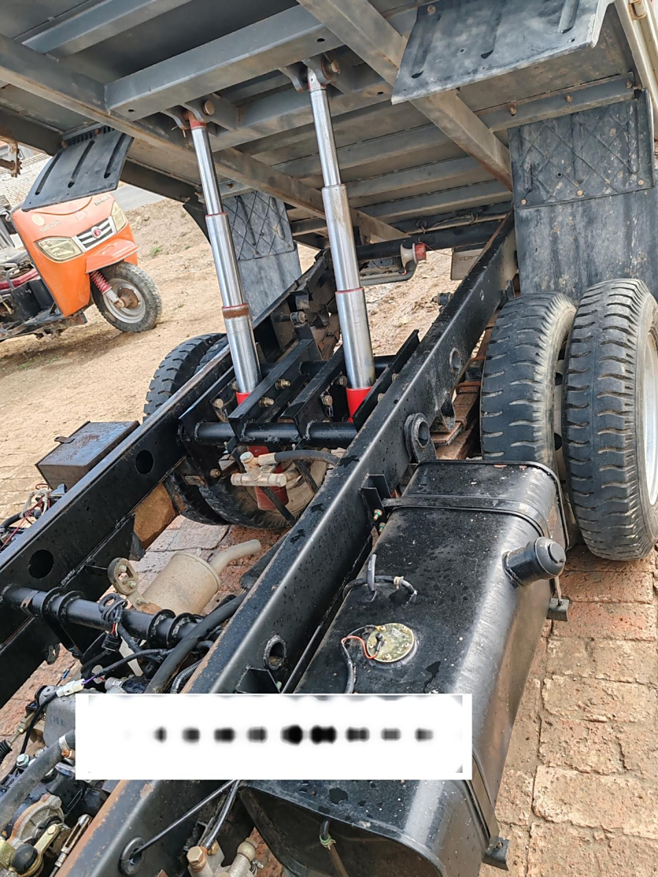 福田五星驭菱柴油五轮.