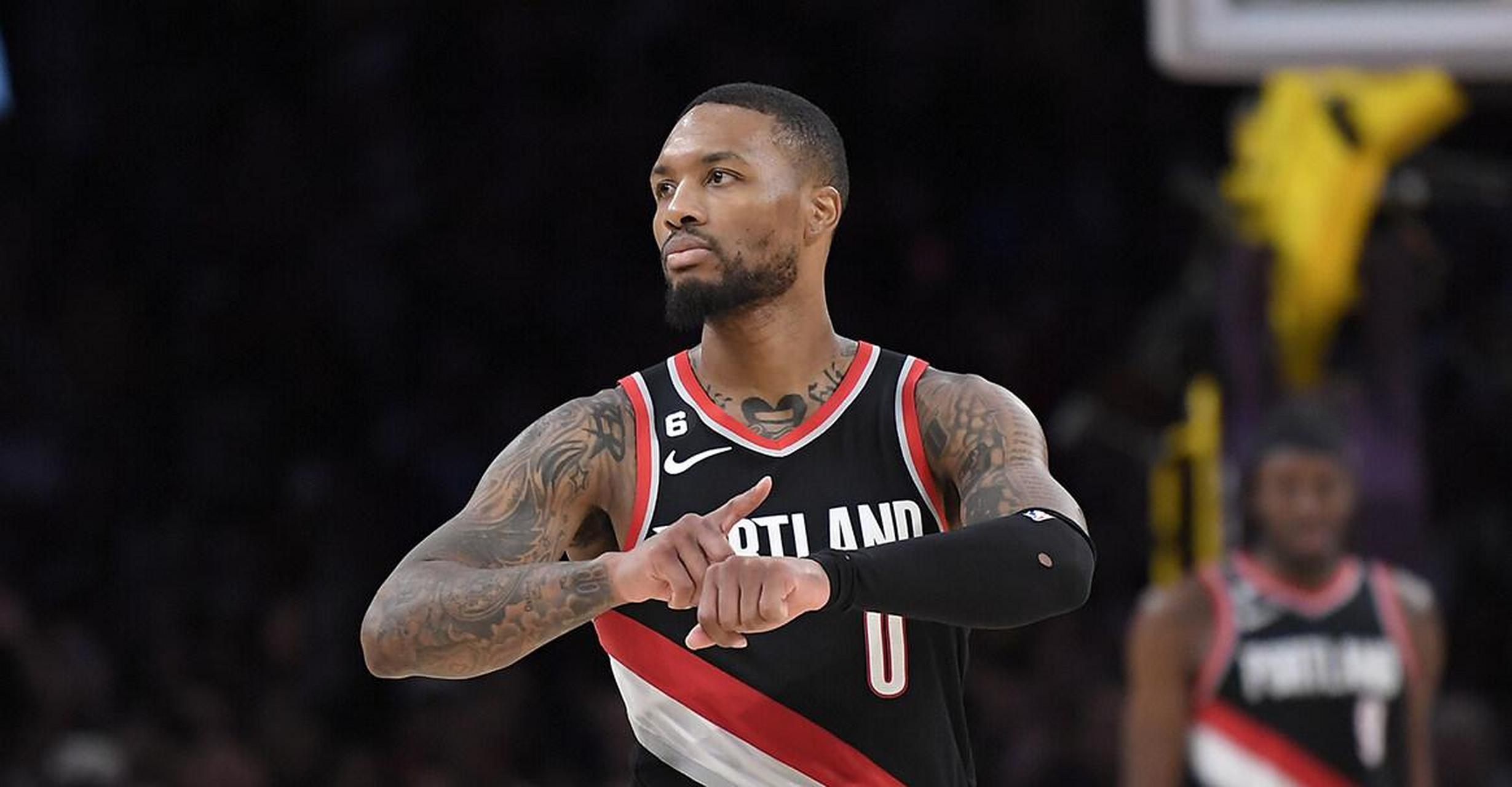 woj:关于利拉德交易 训练营会是"下一个交易截止日"  北京时间8月1日,