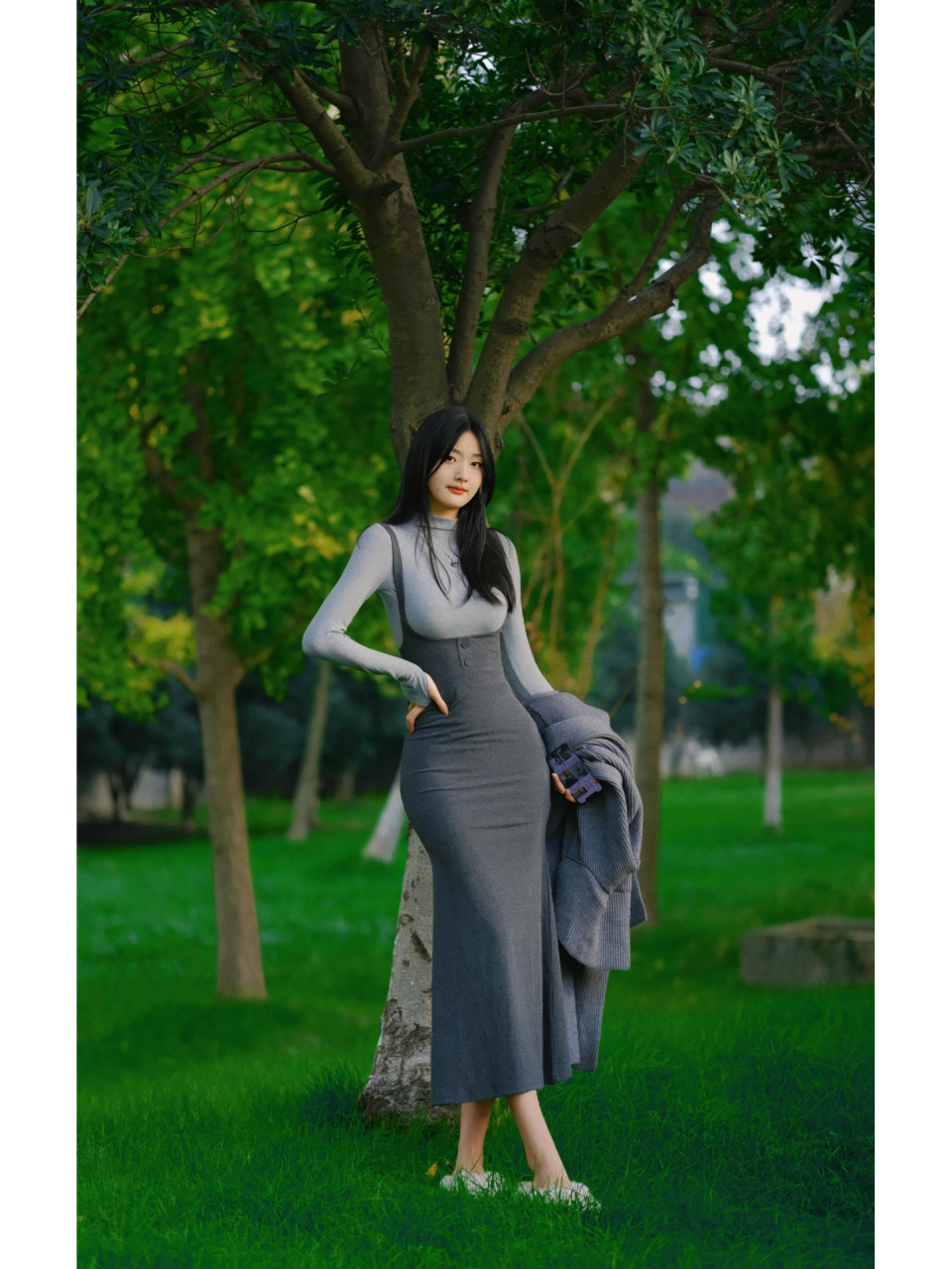 4初体验 相机:富士xt-4 镜头:适马56mm f1.4 在富士原厂f1.