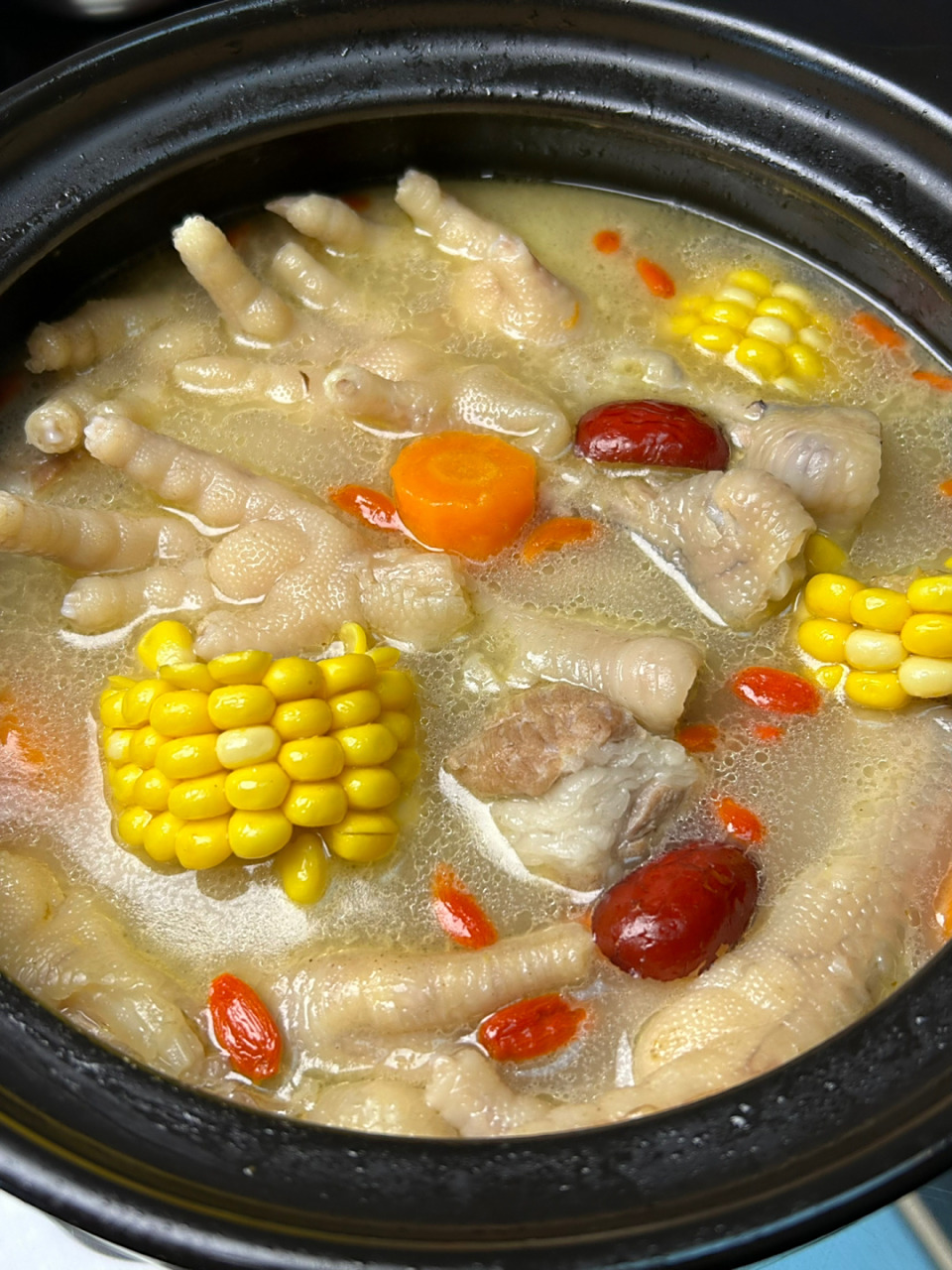 胡椒鸡脚汤!滋阴润肺,健脾开胃! 我妈的拿手菜!