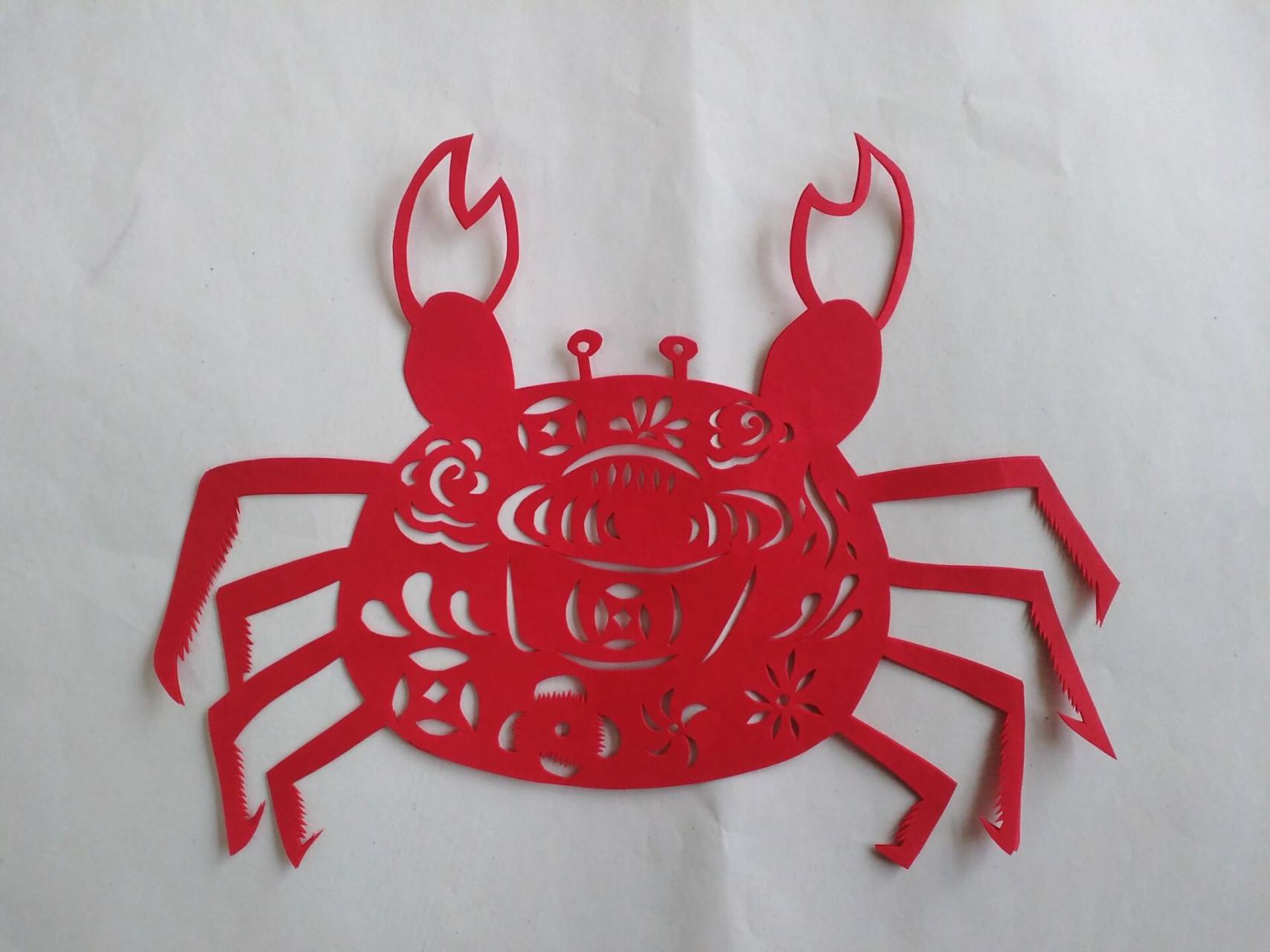 小朋友剪的螃蟹