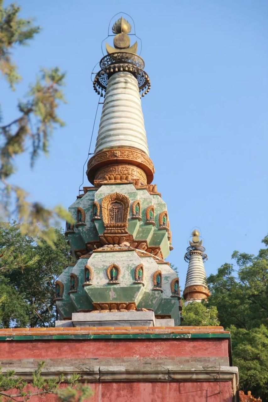 颐和园 | 须弥灵境建筑群 颐和园须弥灵境建筑群 	 须弥灵境是颐和园