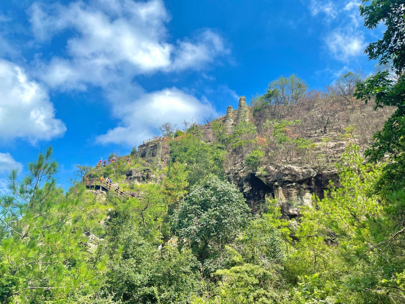 周末一人行,天台山易筋经风情小镇 天台山紫凝山易筋经小镇,据说多年