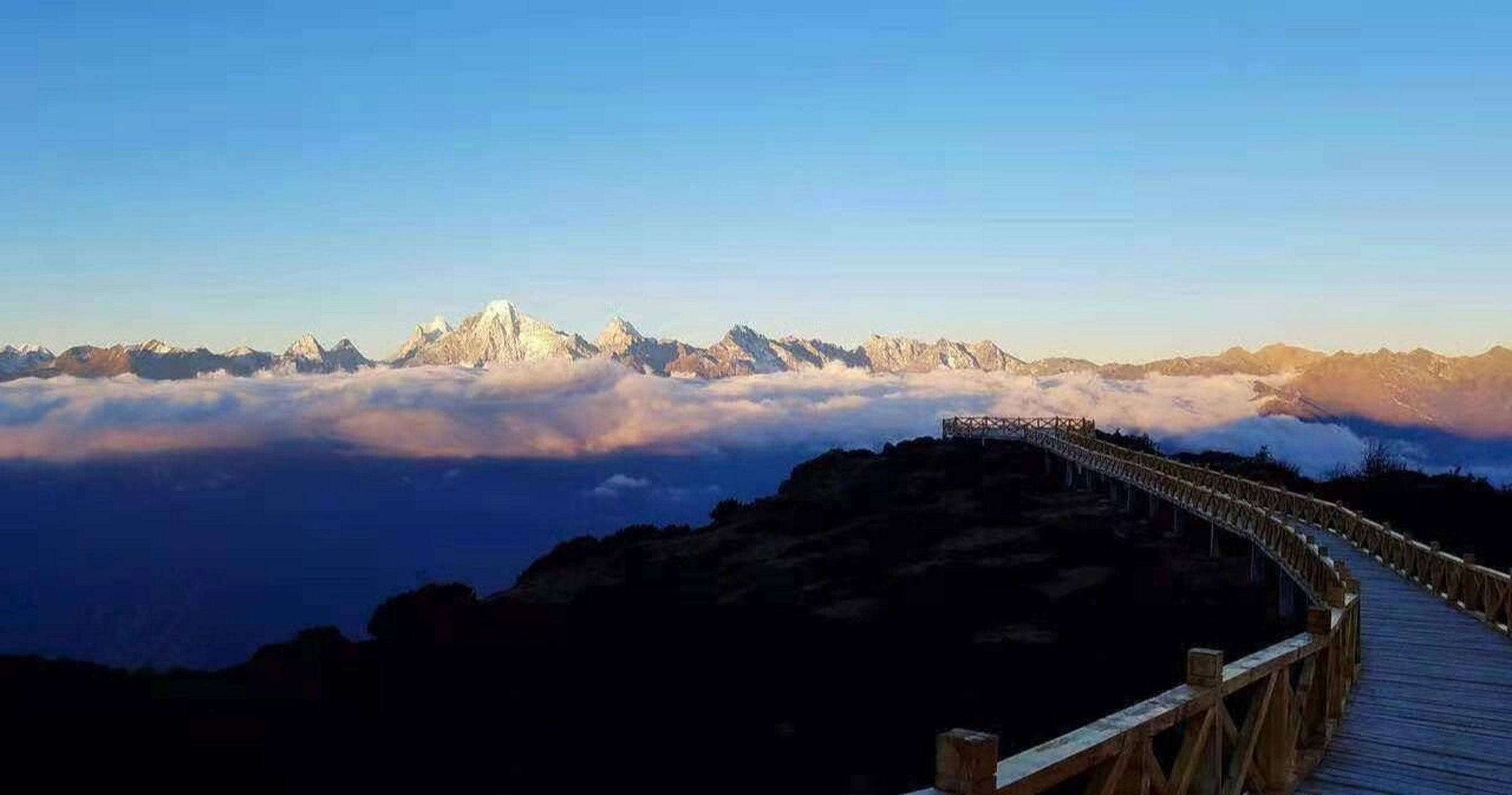 玛娜茶金风景照片图片