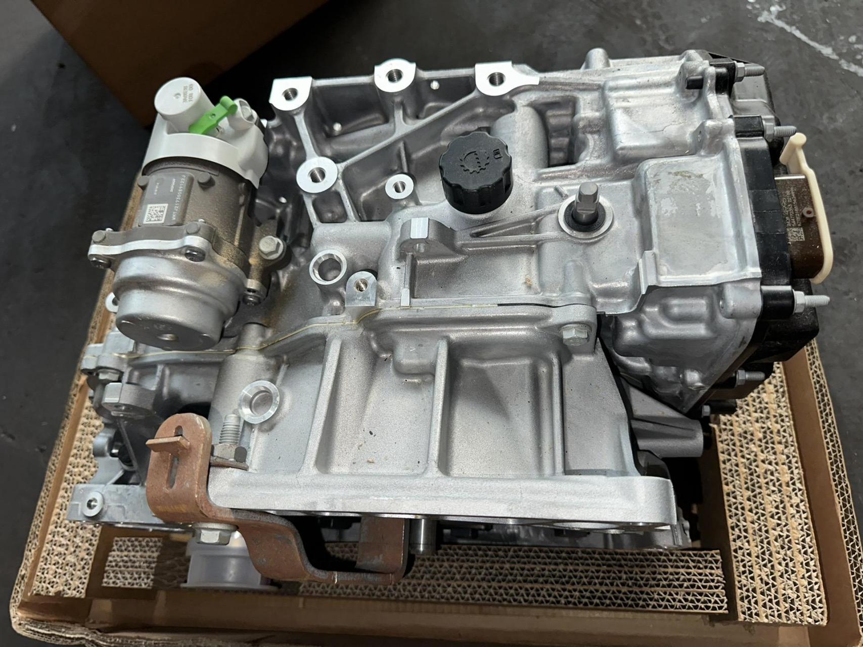 新款凯迪拉克xt4xt59 速手自一体变速箱 9t50全新变速箱两驱四驱都有
