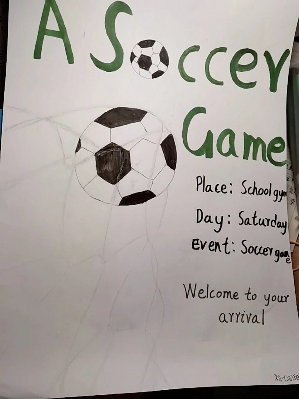 足球比赛英语海报 马克笔:43(绿色)120(黑色) 蜡笔:白色 彩铅:浅灰色