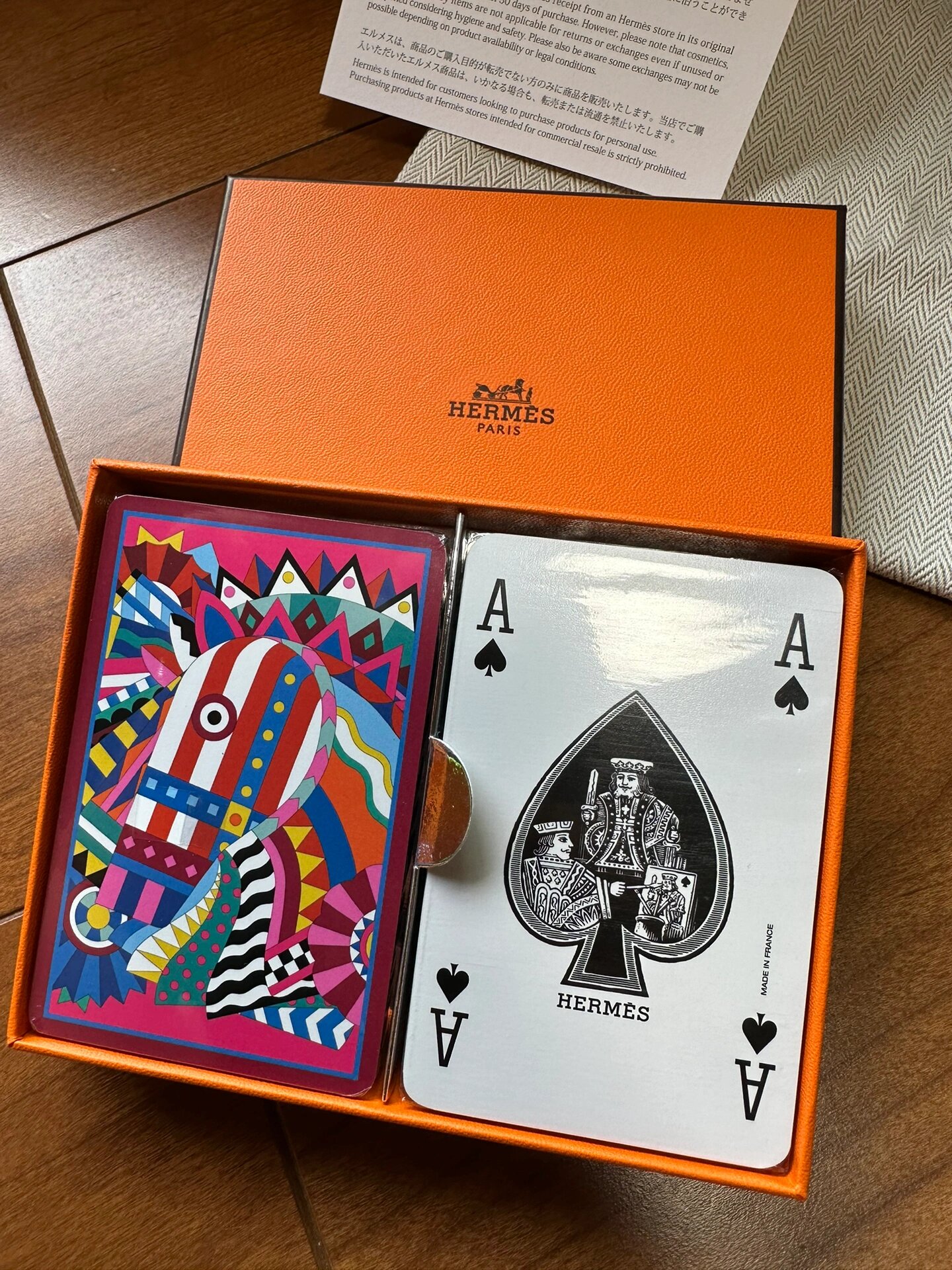 爱马仕扑克牌7815 爱马仕扑克牌7815 爱马仕真的什么都出