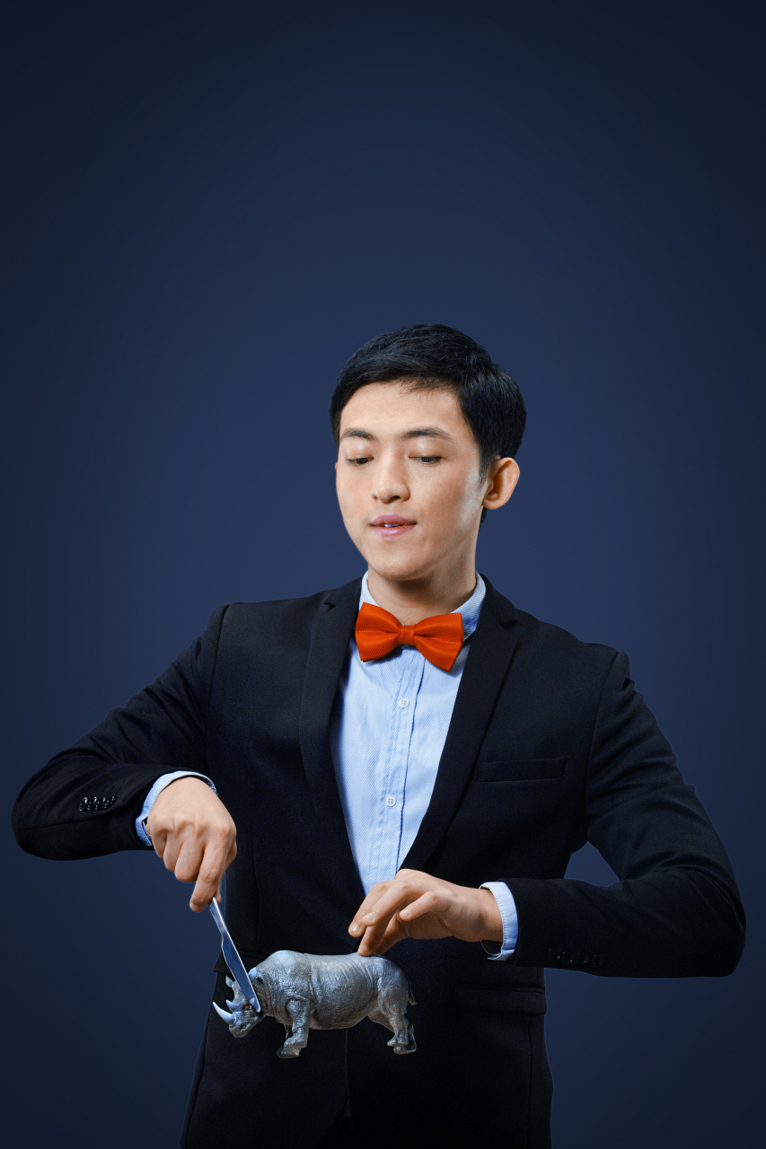 顾言抬头看了一下,顿时皱起眉头,暗自嘀咕道:应该是巧合吧?他喃喃