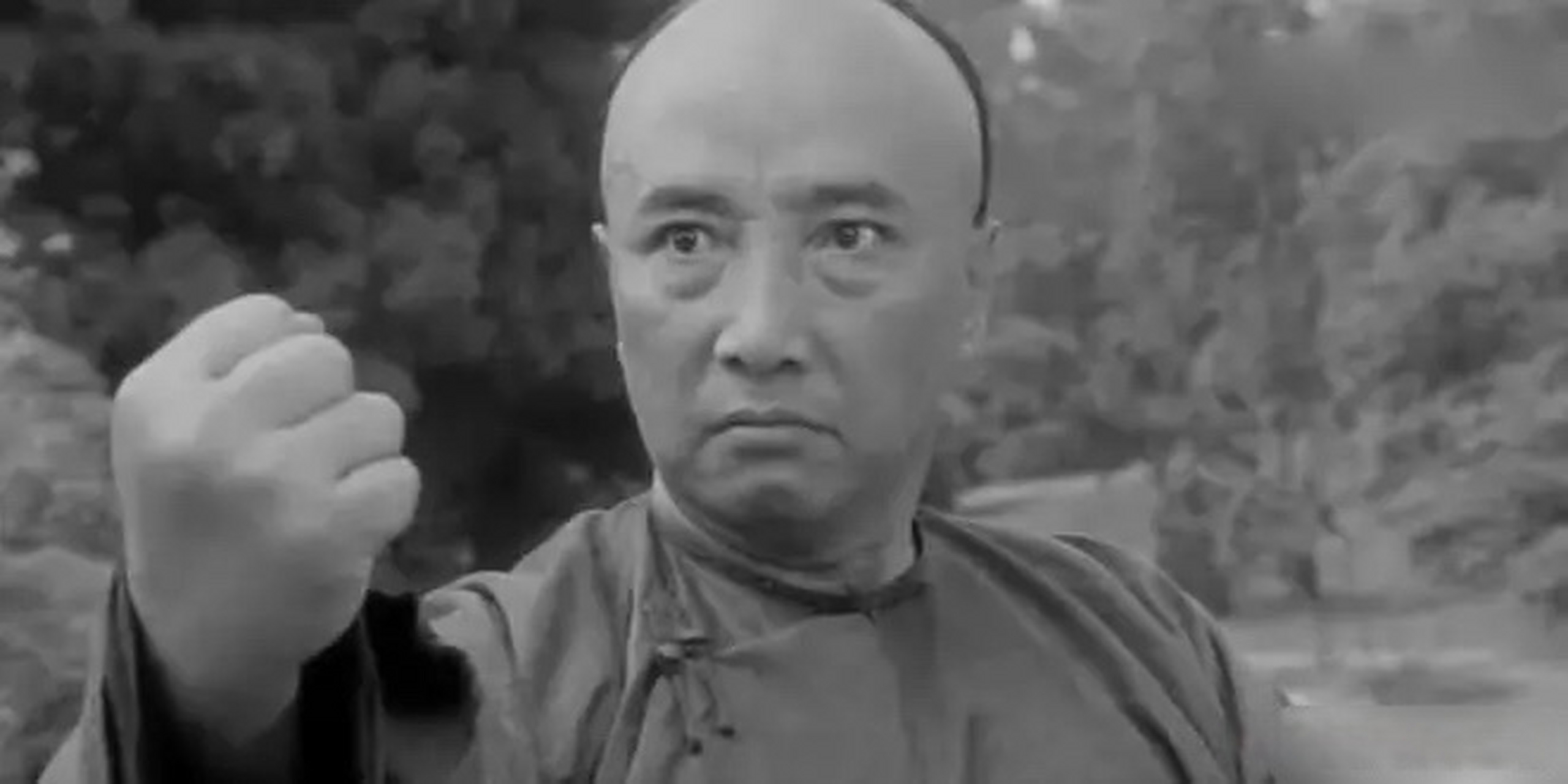 吴京悼念于海#吴京悼念于海,两人曾合作电视剧《太极宗师》 知名问貂