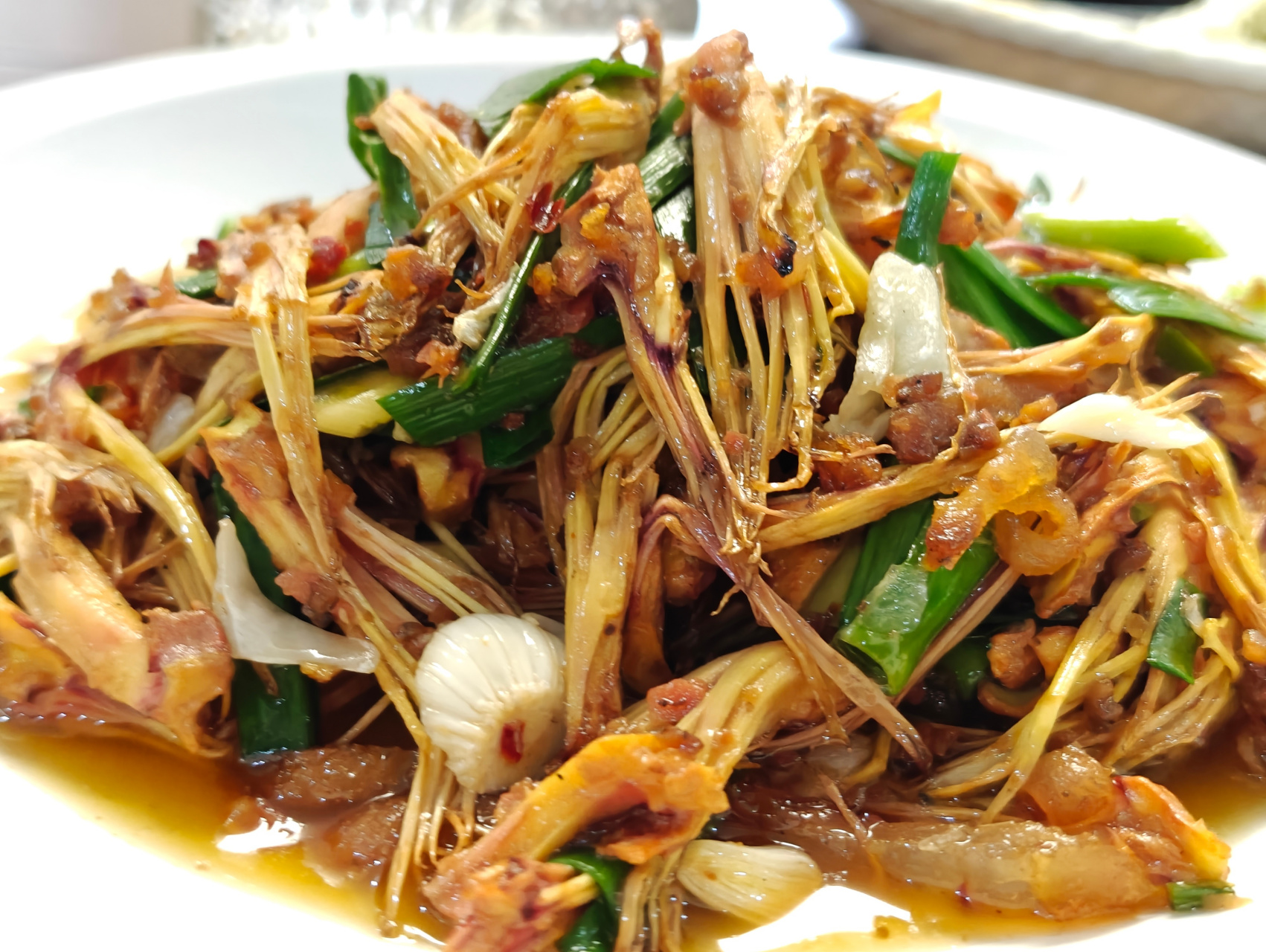 攀枝花花蕊炒腊肉,哈哈,稀奇不?