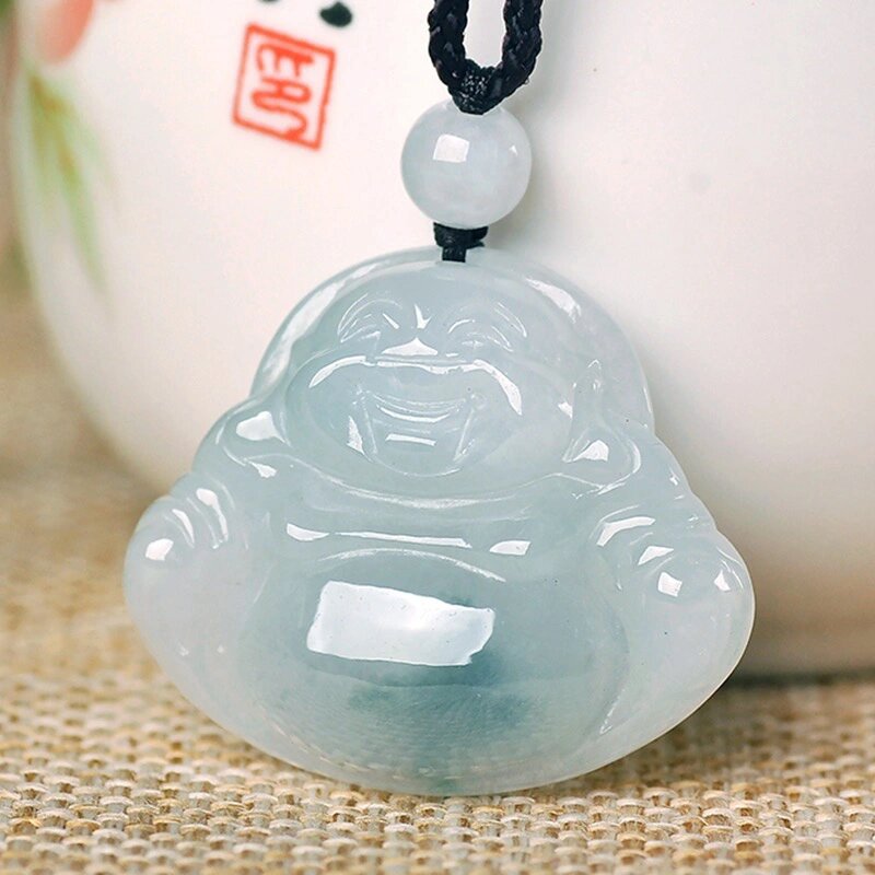 翡翠弥勒佛吊坠的寓意