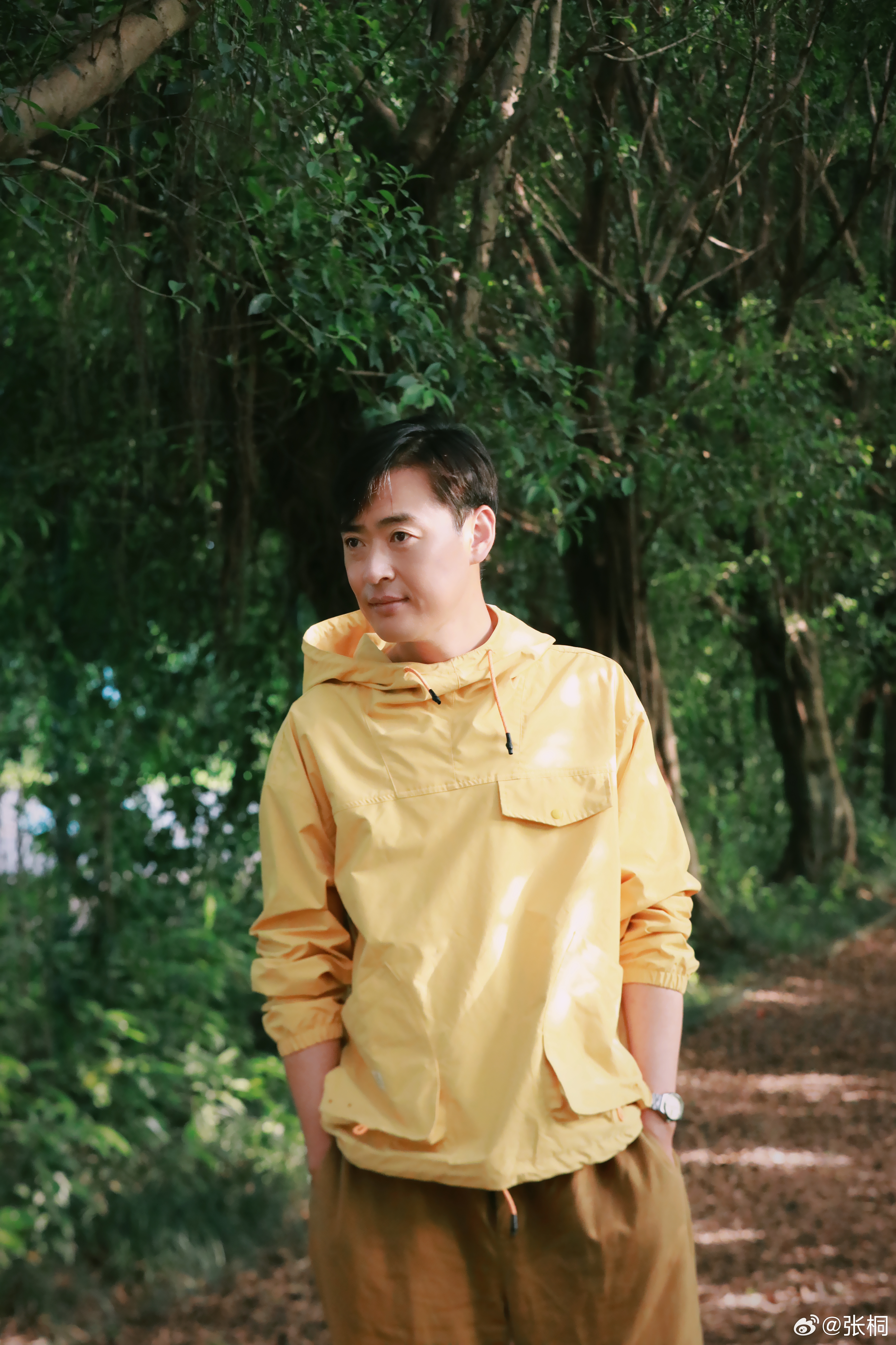 心动来电# 发现一处美丽的小道 #张桐偶然的日常分享