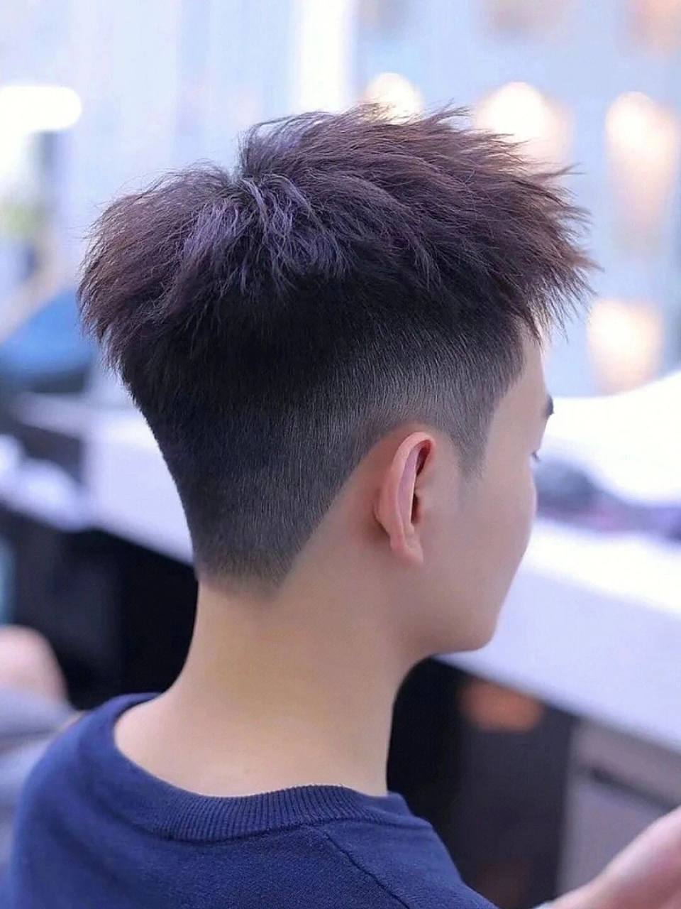 男生立体发型 |||男生前刺摩根烫 努力改变从发型开始,换个新发型做更