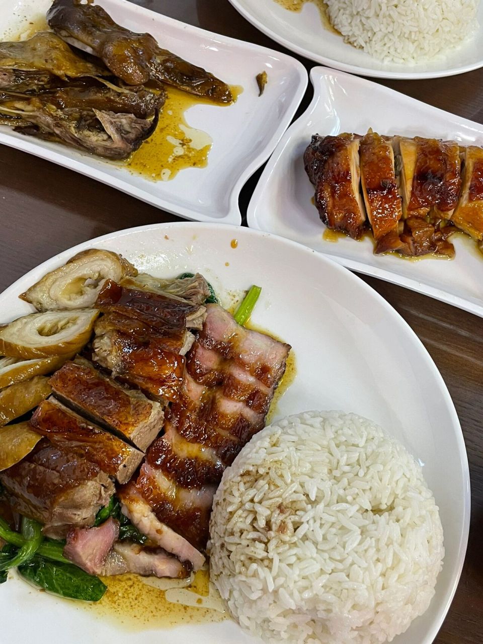 常德 |广式烧腊饭 一家连吃了6天的烧腊饭 可以点双拼饭 也可以点菜吃