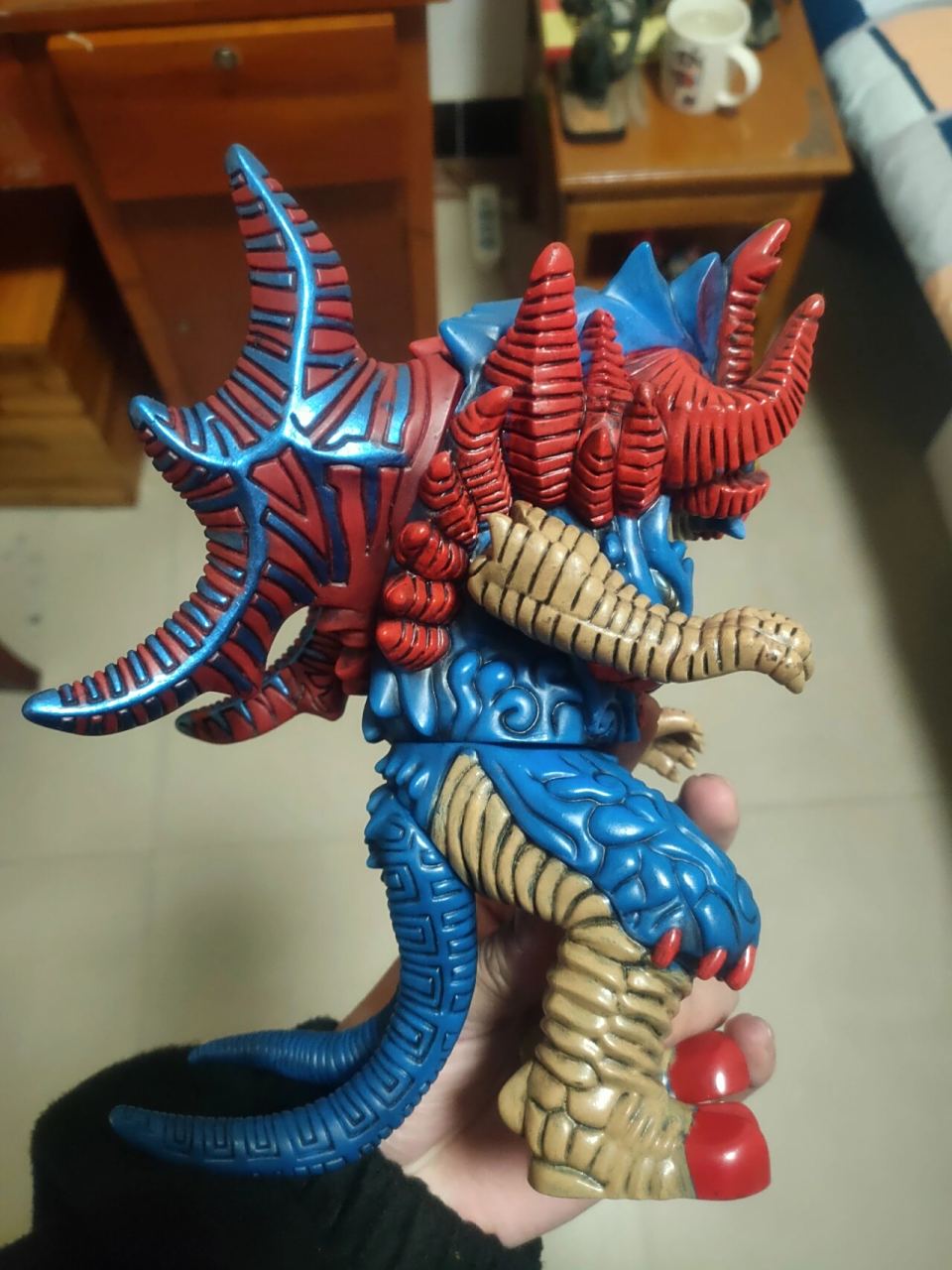 邪神格里姆德 邪神格里姆德,怪兽软胶重涂,初登场于泰迦剧场版里面的