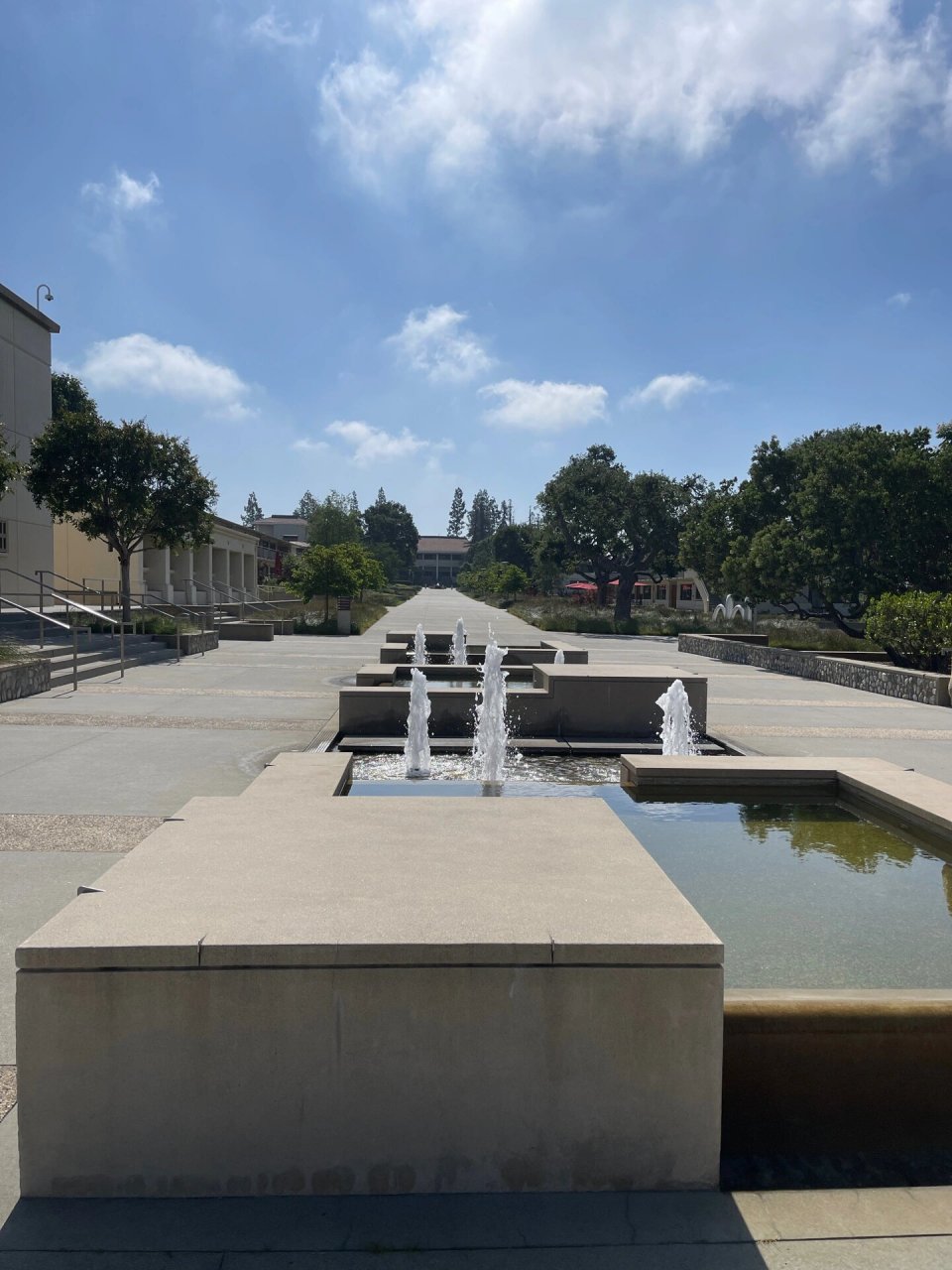 访校一:克莱蒙特麦肯纳学院(cmc) 克莱蒙特麦肯纳学院(claremont