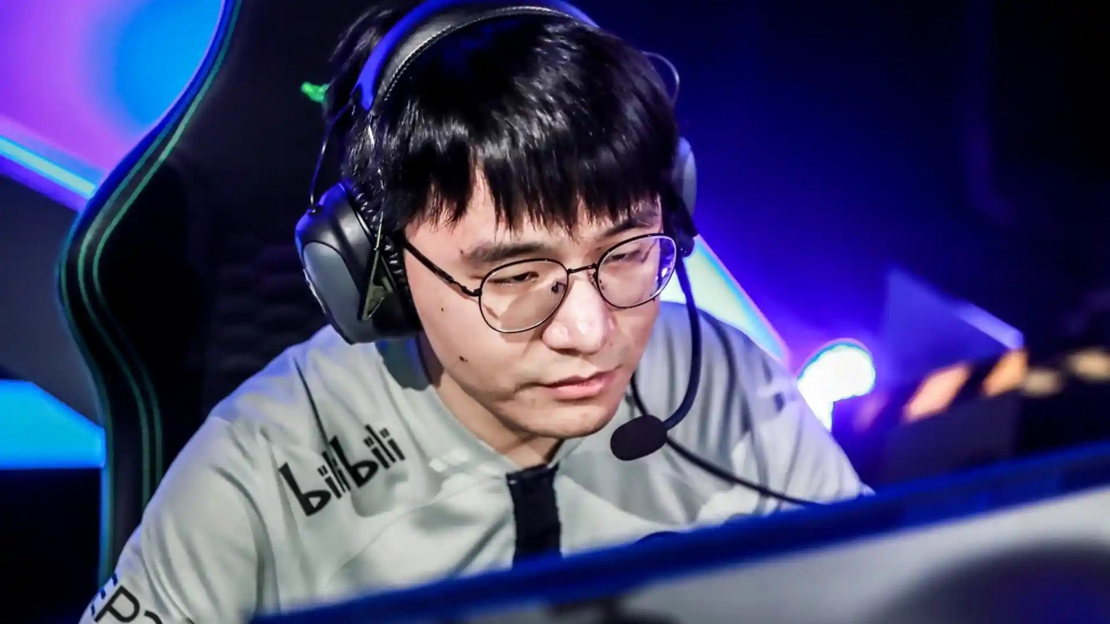 【y队:珍惜每个朋友,xiao8和faith_bian对我帮助最大】在梦幻联赛开始