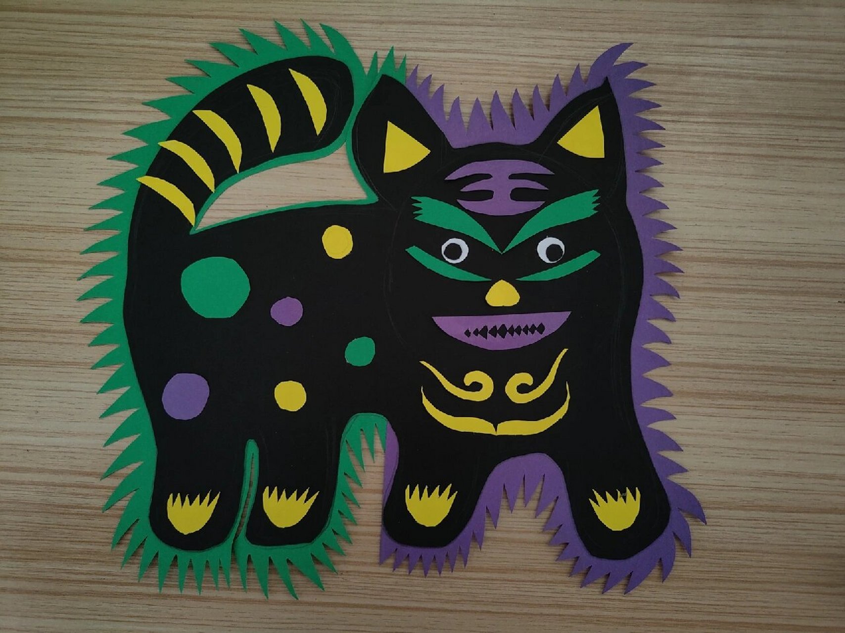 剪纸(剪出缤纷的生活) 岭南版小学美术五年级上册第五课《剪出缤纷的