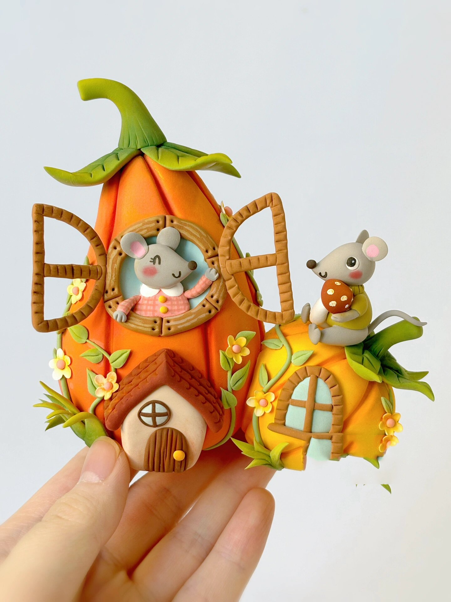 超轻粘土|小老鼠的南瓜屋999991 原创粘土作品09两只小老鼠