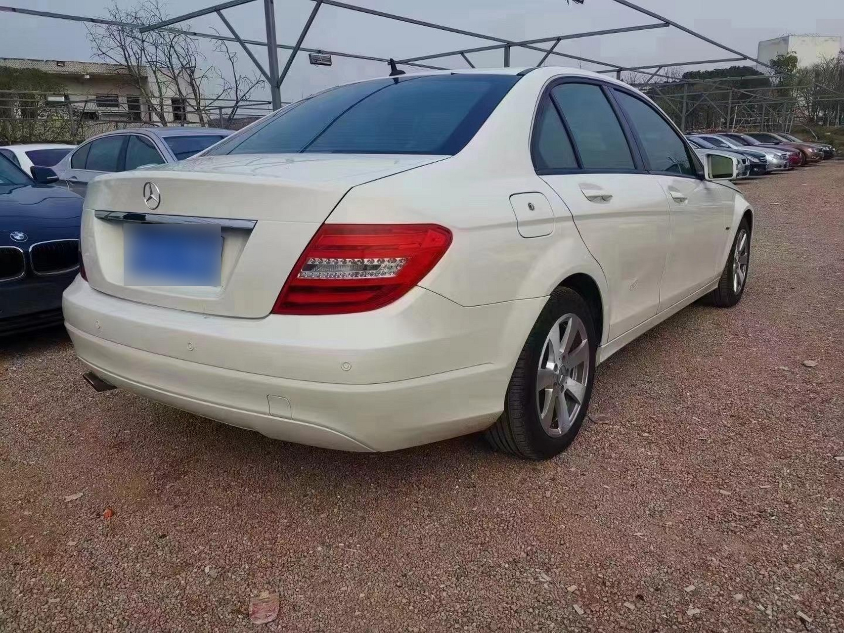 12年奔驰c180外白内米小立标,1.