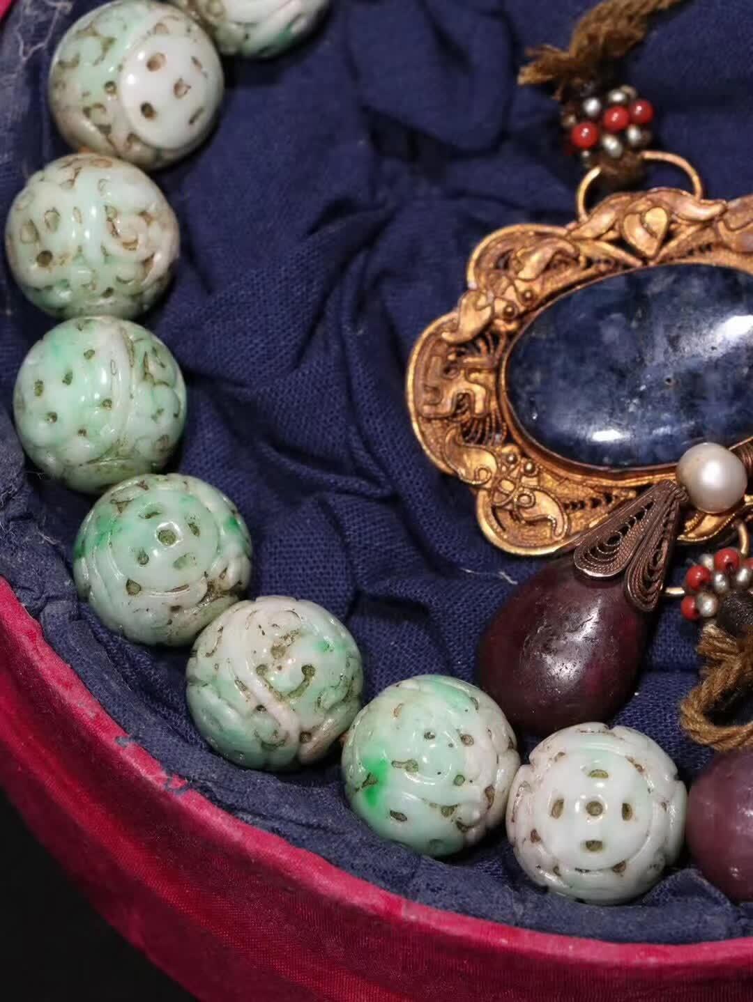 清代 翡翠十八子手持「旧藏」珠径1.45cm