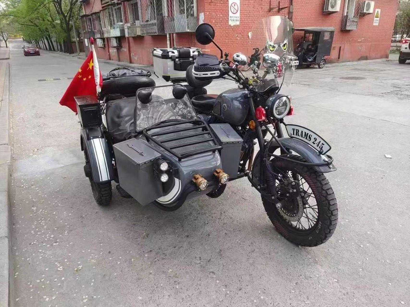 鑫源500侉子边三轮摩托车.