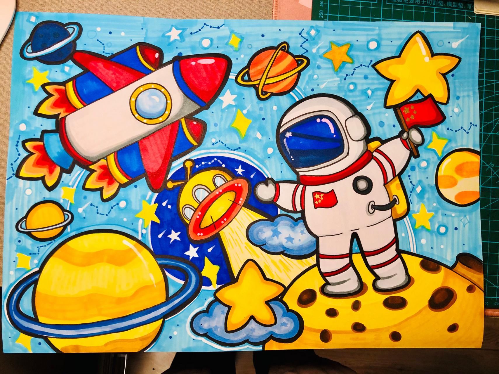 儿童科学幻想画 临摹  的马克笔儿童科学幻想太空画