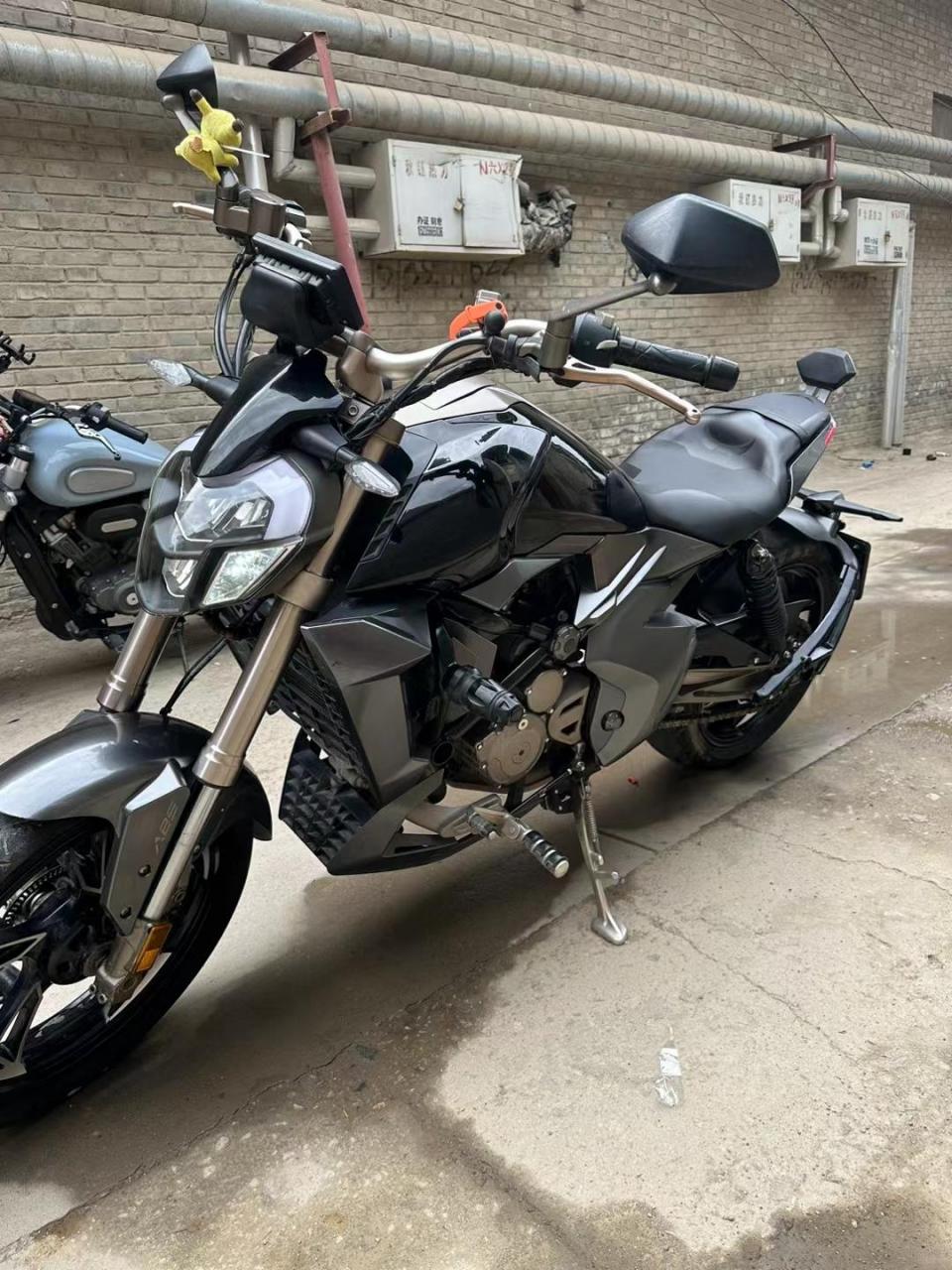 20年升仕310v 新车26800 现在只要个零头 整车二代电控 无钥匙启动