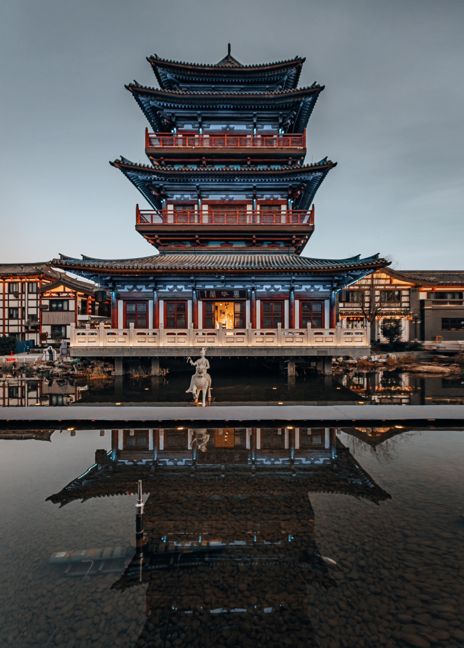 南中爨城 曲靖:爨文化发源地,珠江源头处 云南古文化的创造者,均是