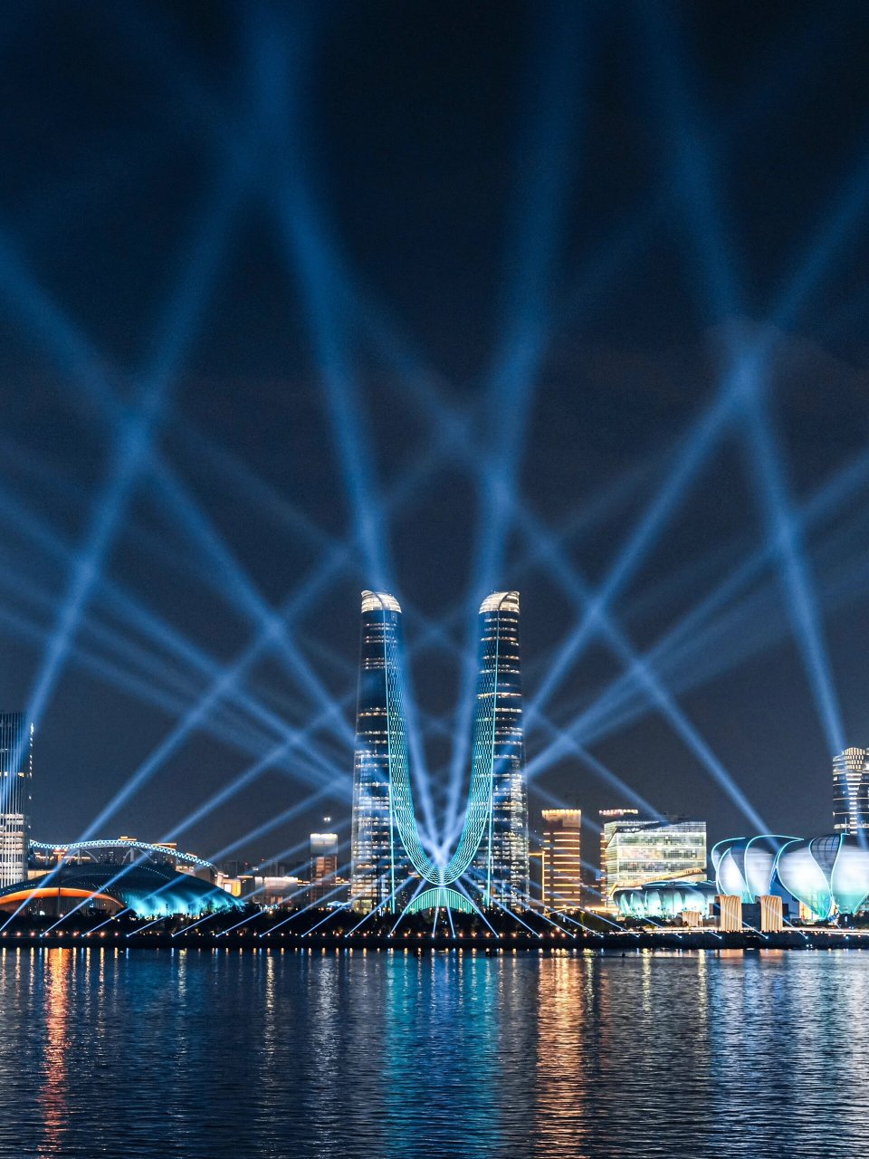 杭州最美的夜景在这里🌃 不能错过的亚运灯光秀🪩 钱江新城,钱江