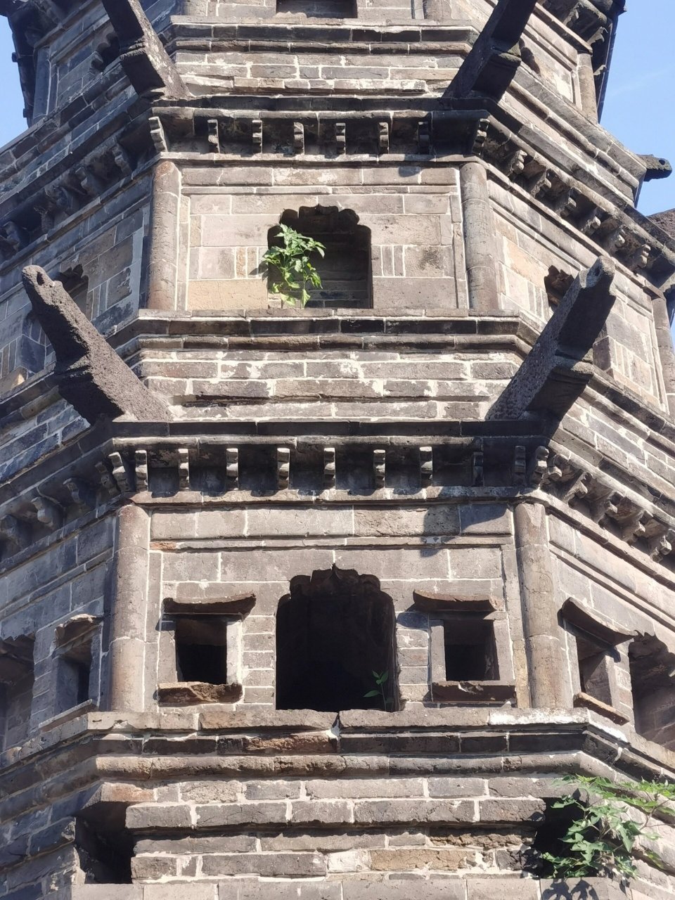 江苏 南京 江宁 定林寺塔 宋 位于方山风景区内,免费参观 原倾斜7.
