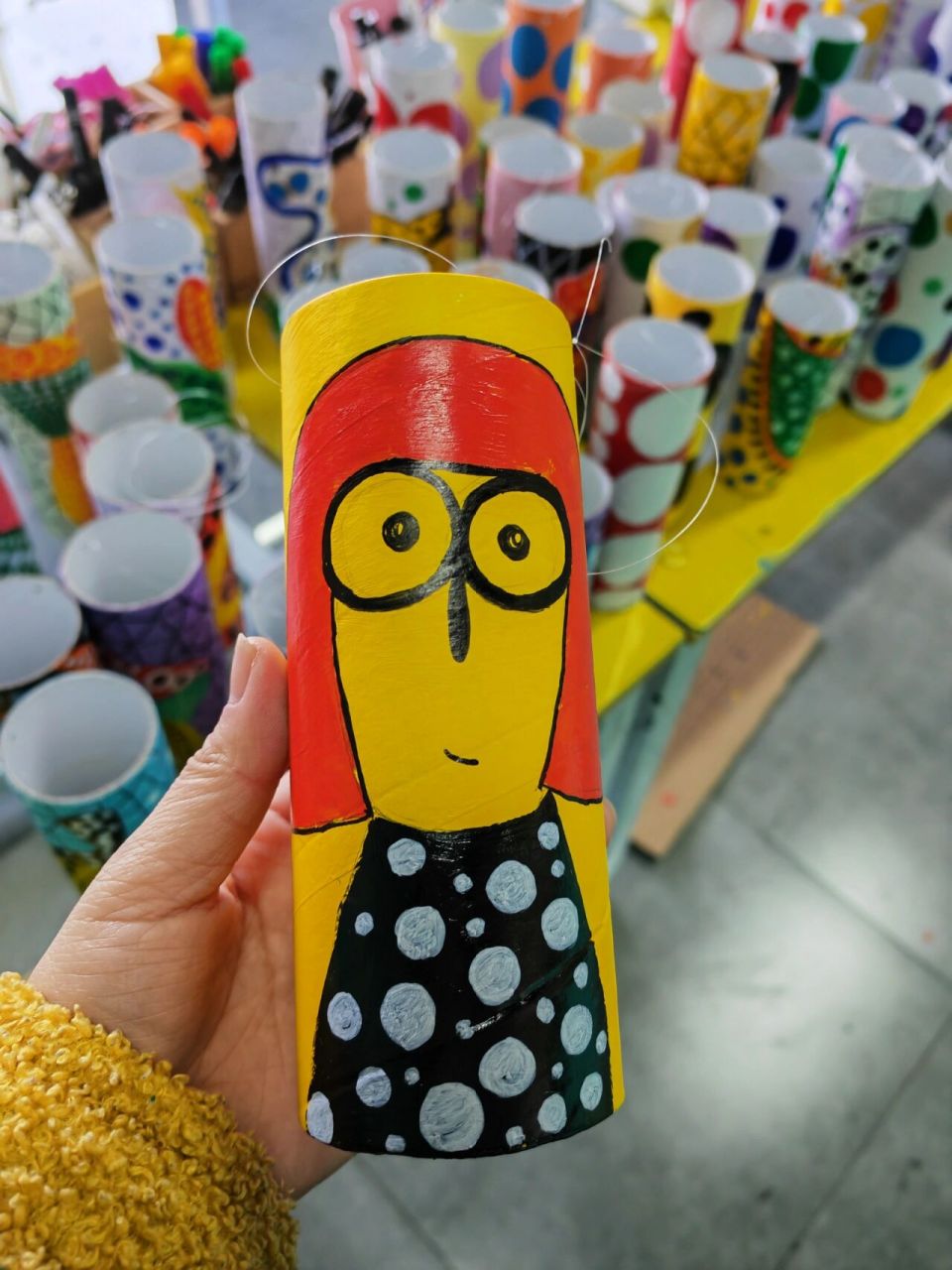 画室环创|纸筒画