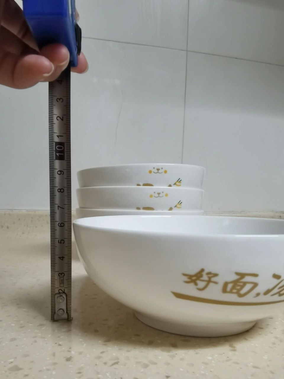 你们知道汤达人赠品碗有单独卖的吗? 我指的是同款而没印图案那种哦.
