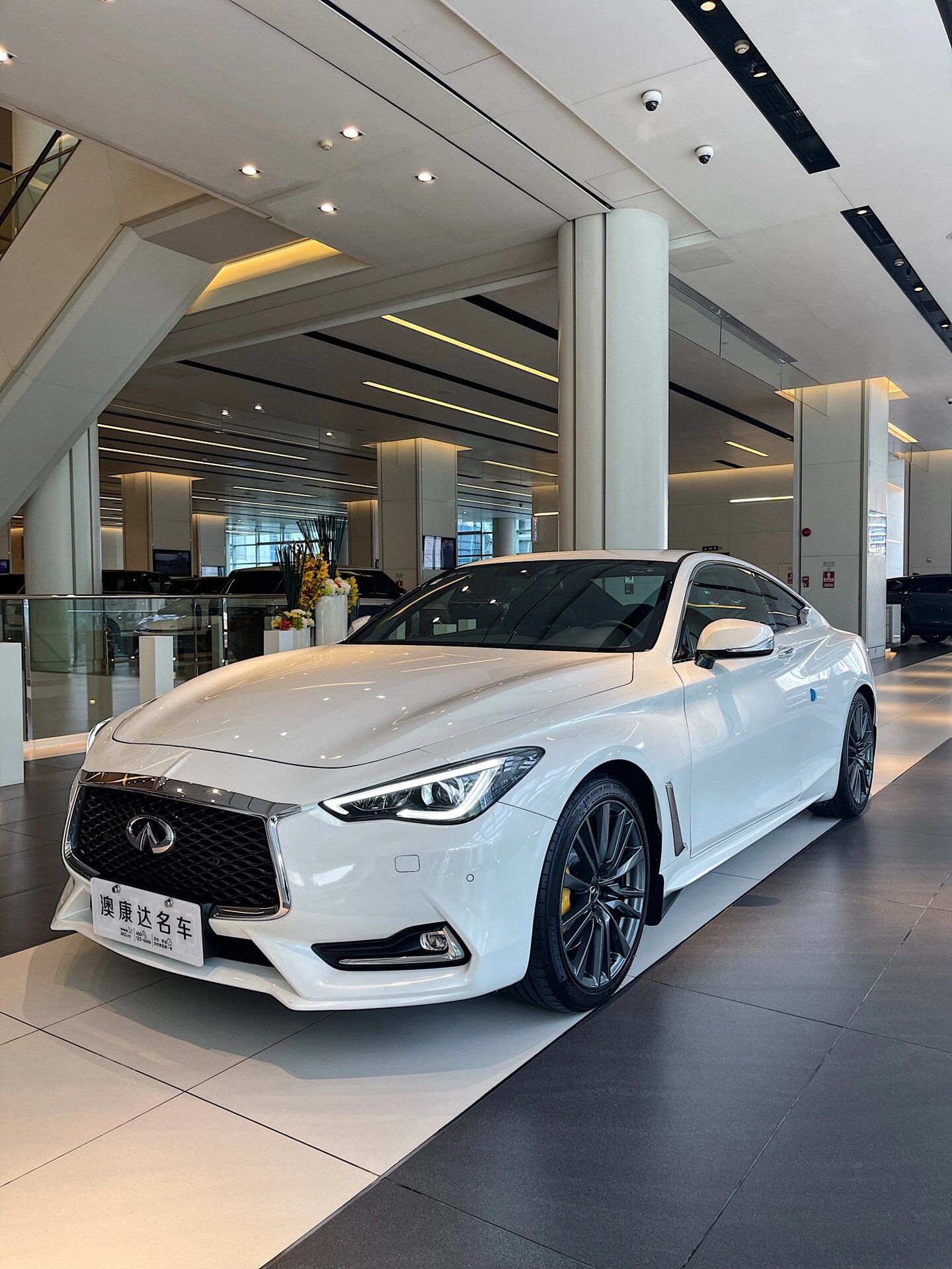 3万) 品牌低调 车型回头率99 英菲尼迪q60s豪华运动版 上牌:2018年8