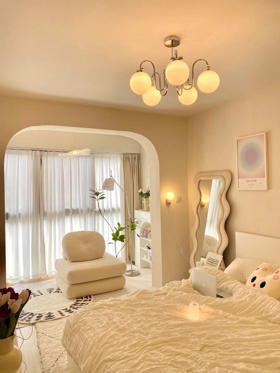 法式奶油风 |这样的卧室也太温暖治愈了吧7715 次卧面积不大,10平