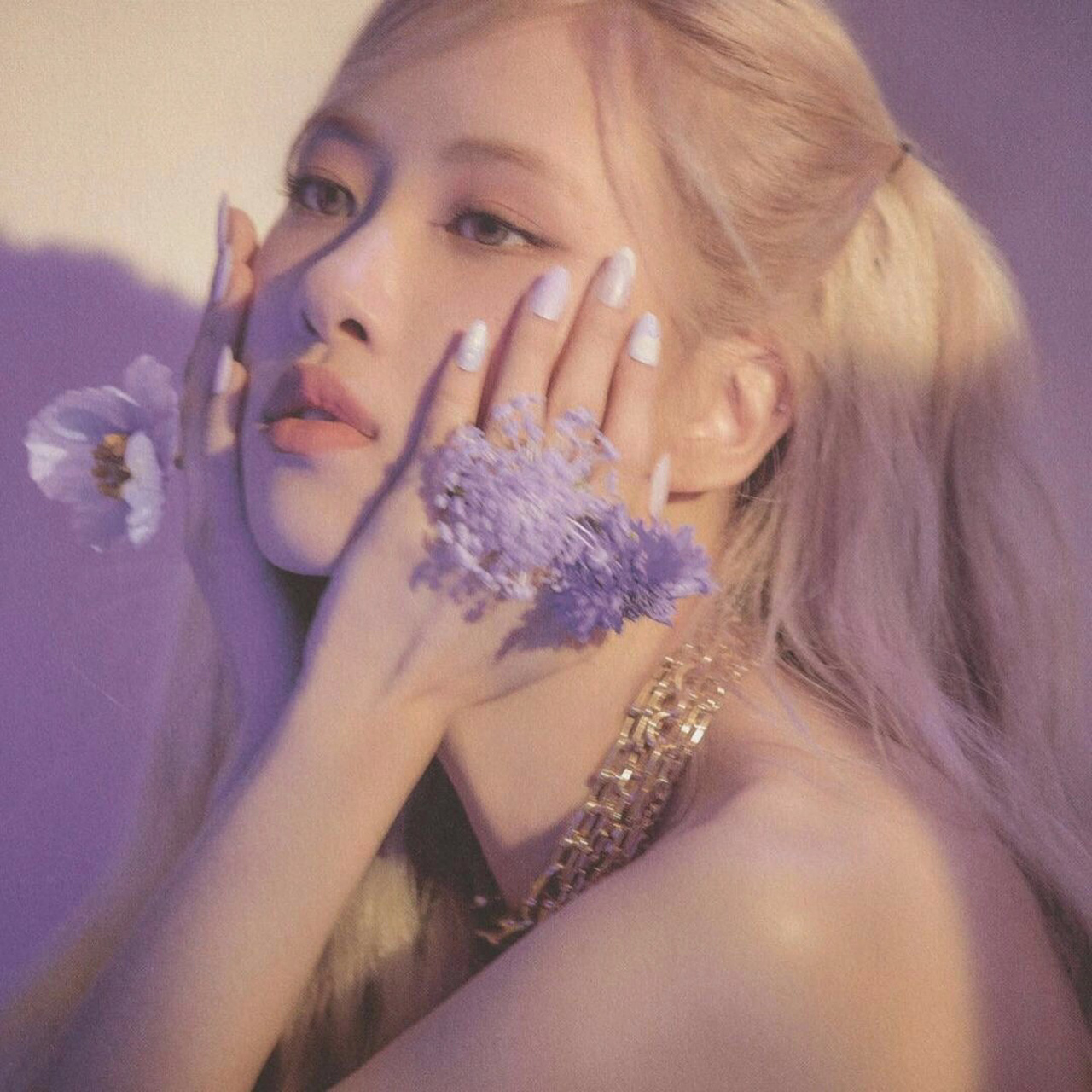 rolo绝美图! 朴彩英氛围感的神!