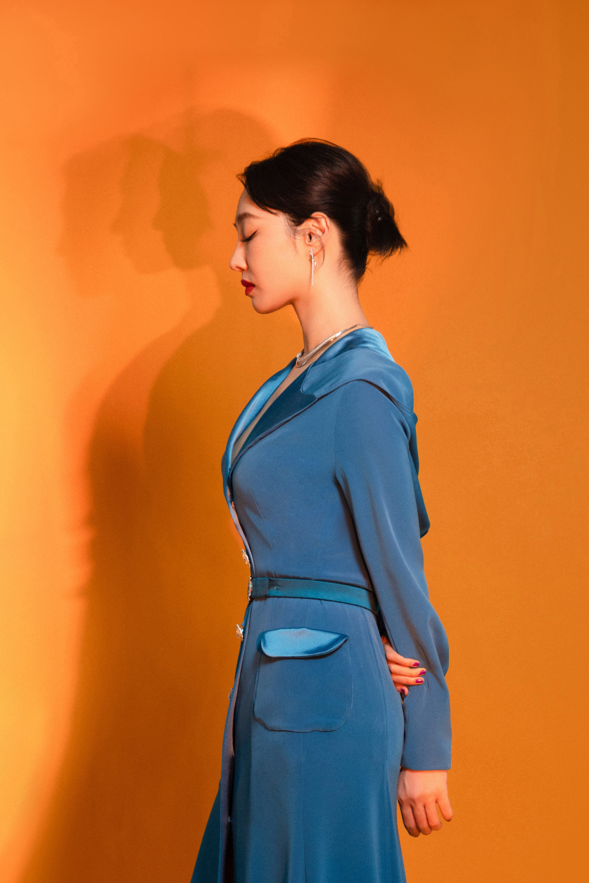 白百何  奋楫扬帆,共襄盛举9615 和@白百何  一起走进#华表奖