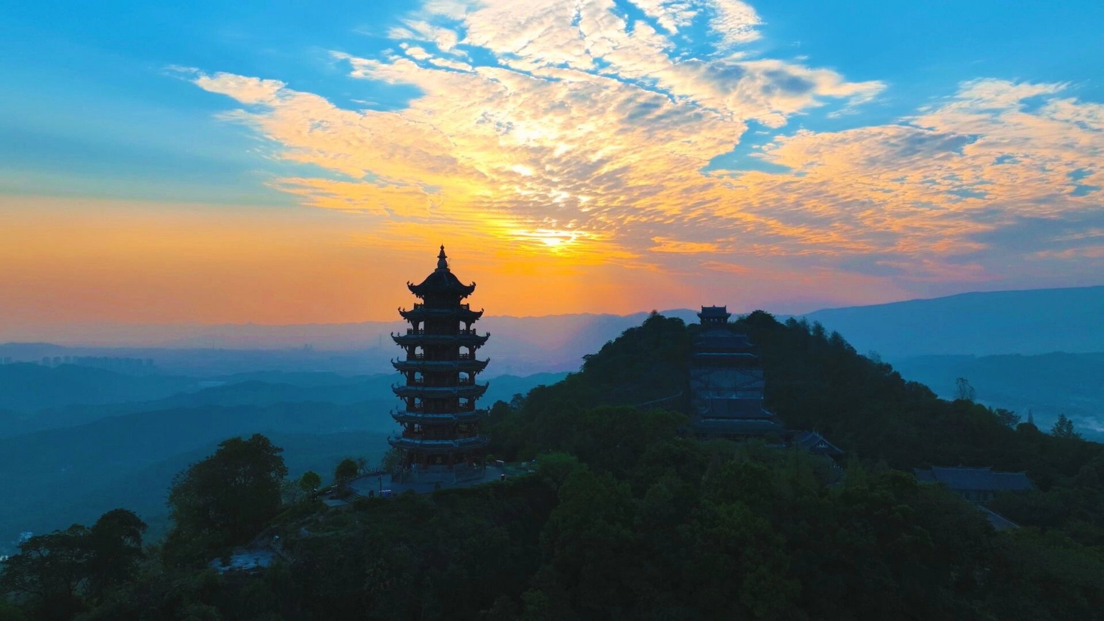 菩提山旅游指南95登山,祈福,观景 92长寿菩提山旅游攻略来啦!