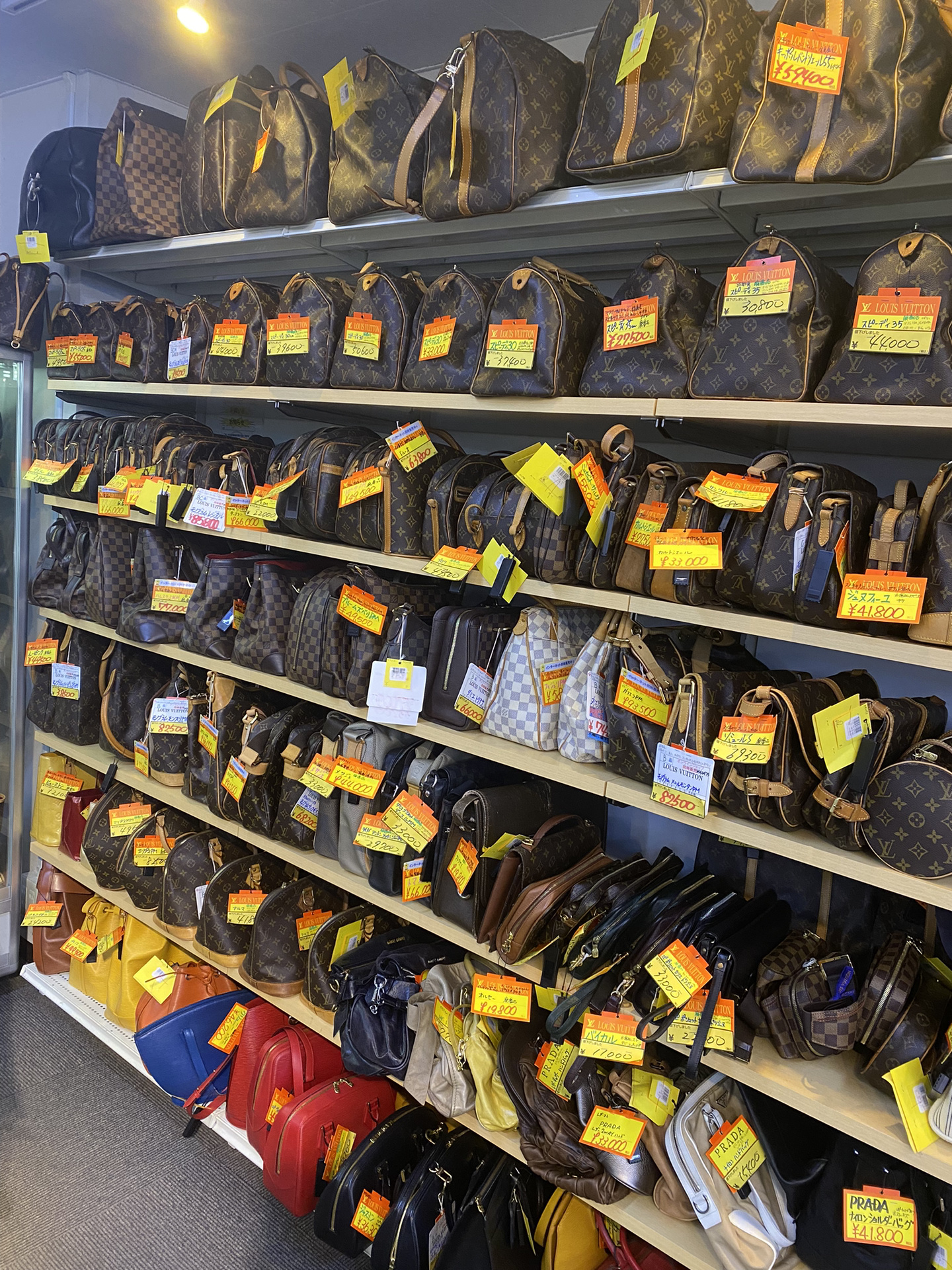 带你逛日本买lv最划算的中古店