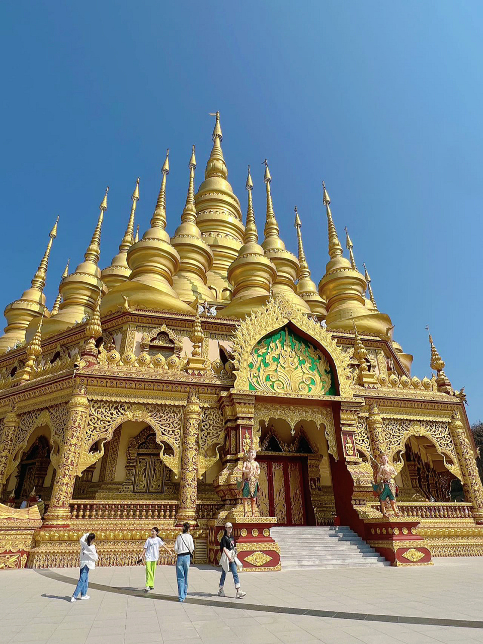 西双版纳一日游02bi去勐泐大佛寺05 一月底我终于来版纳了 这波一