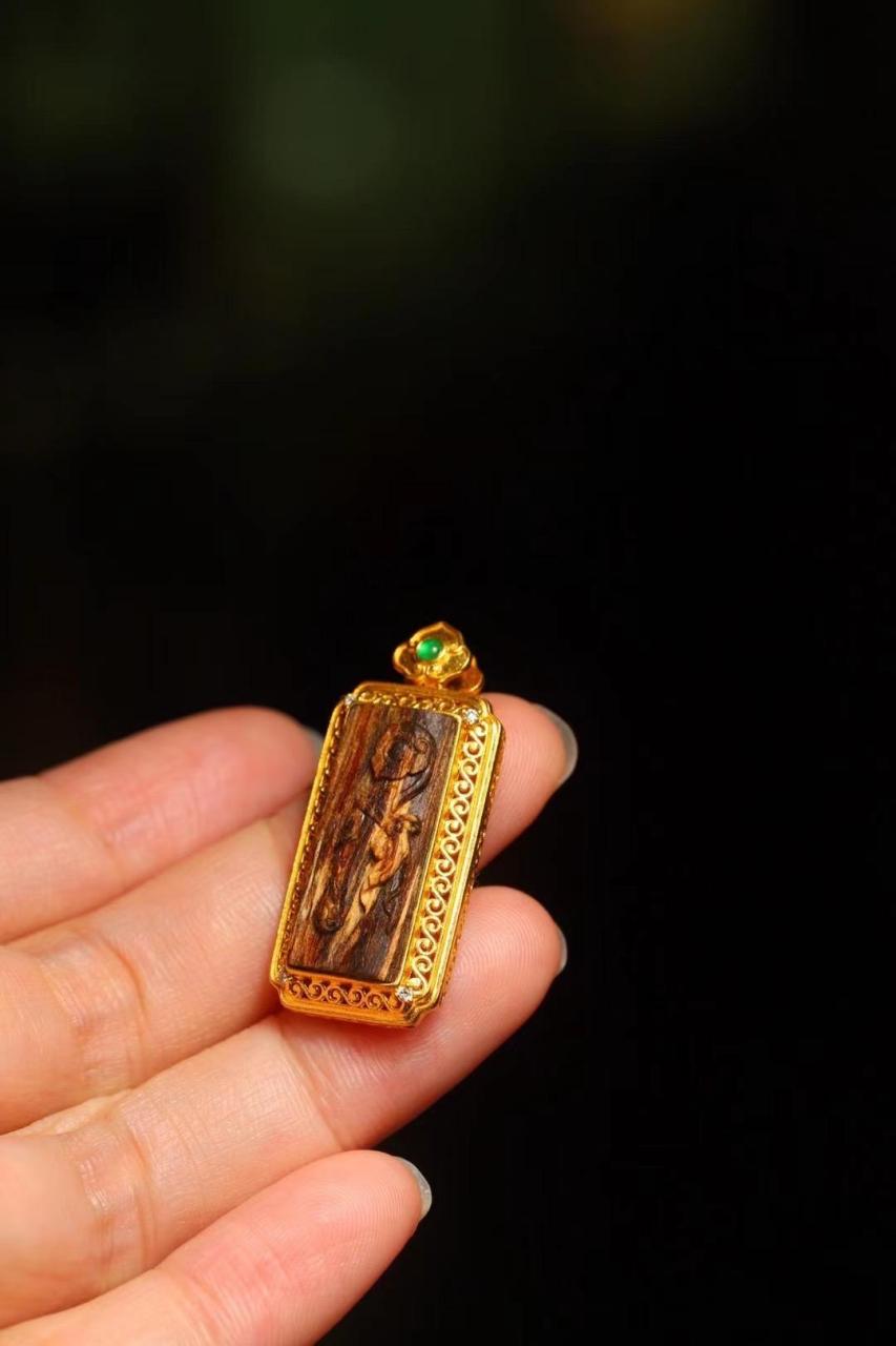 "如意"越南芽庄沉水白奇楠吊坠3.