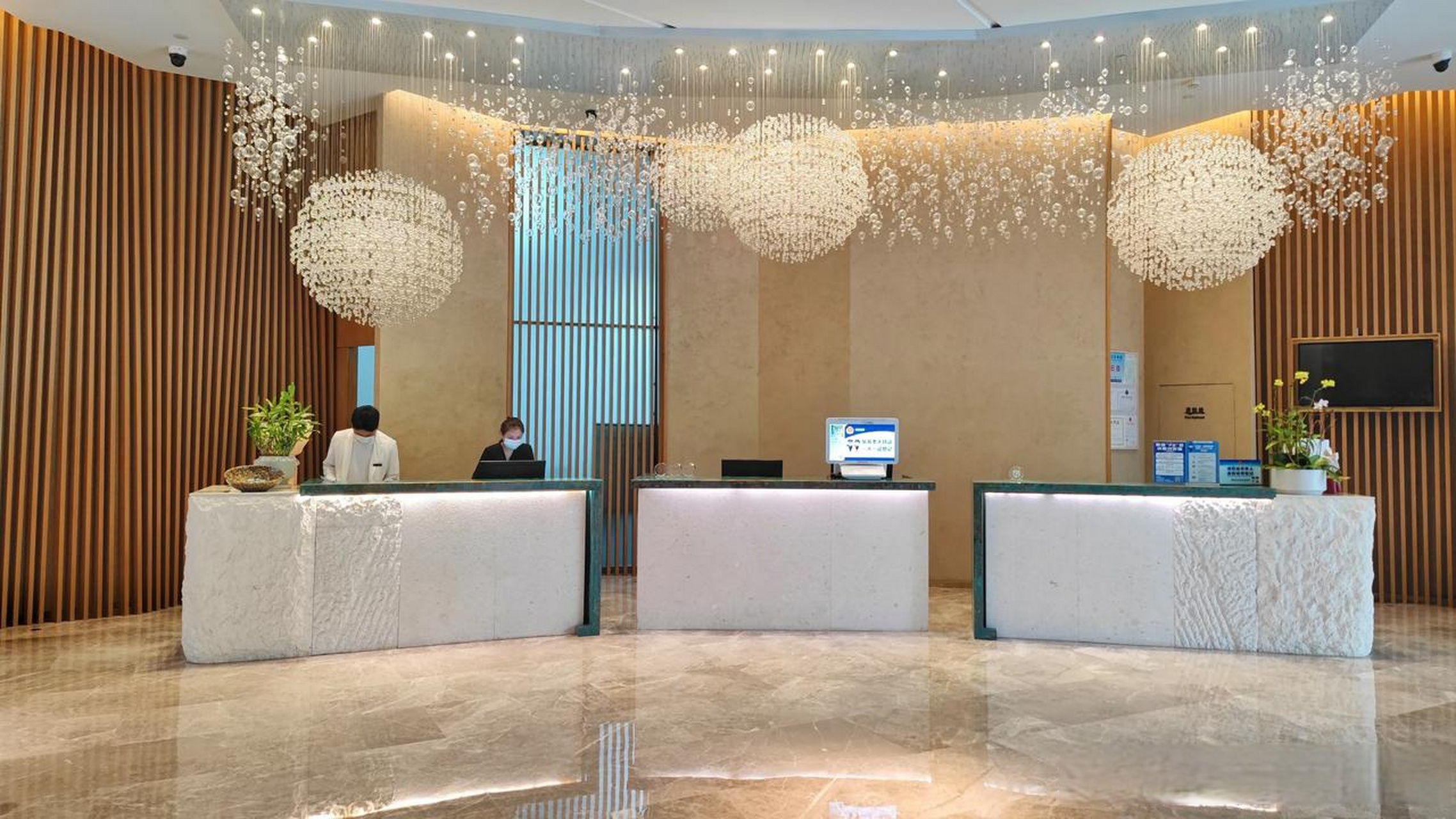 若玺酒店,听说很多香港明星都来住过 酒店2018年开业,地处深圳南山高