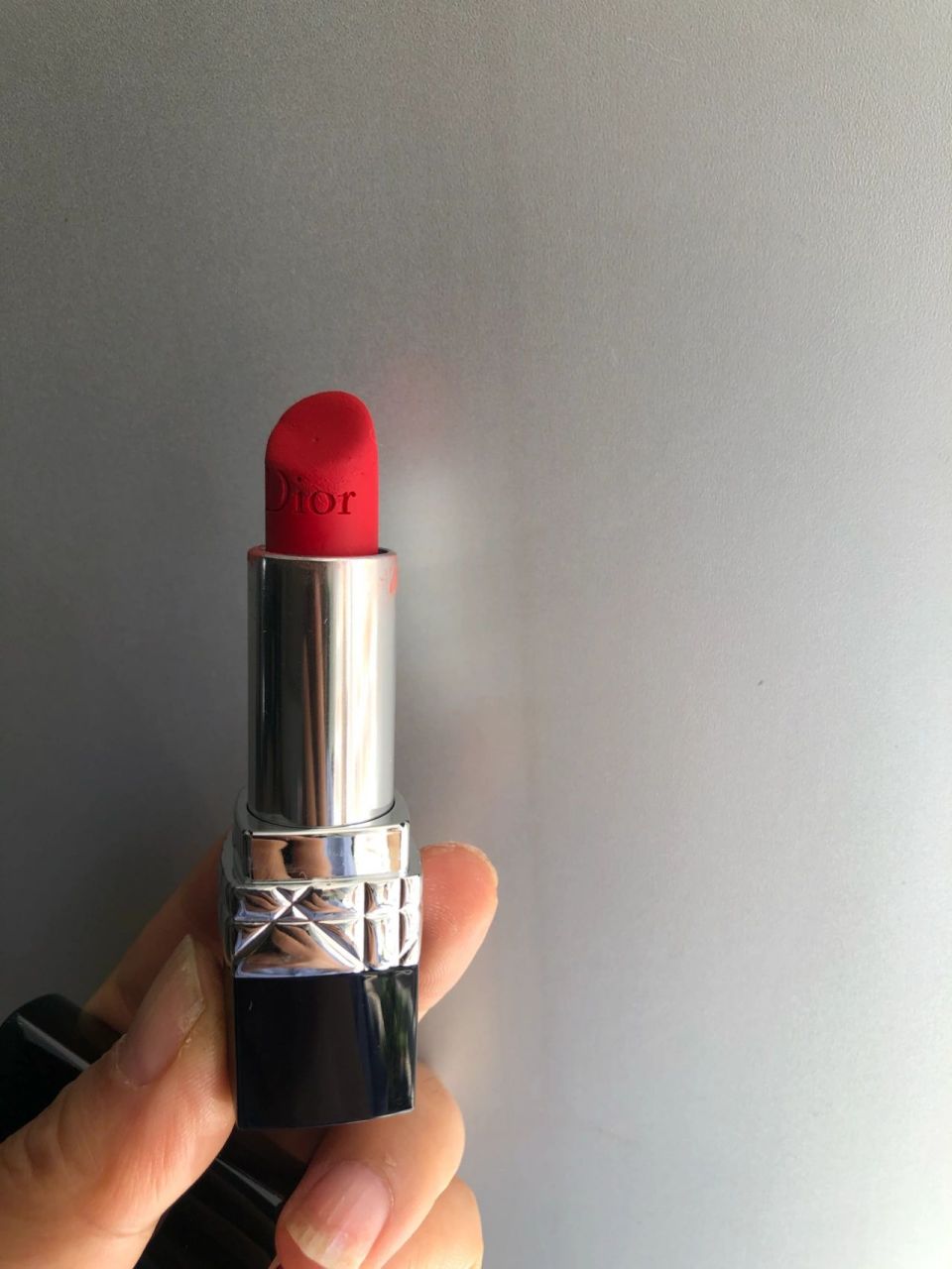 dior888 (迪奥888)买过口红里最大的坑 在dior999用了一大半的时候,看