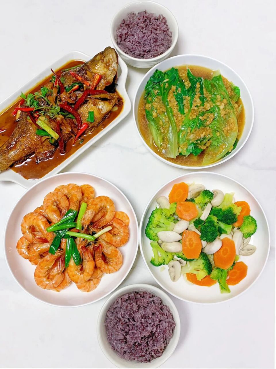 晚餐家常菜|菜单03 16615红烧鲈鱼 26615蚝油生菜 366